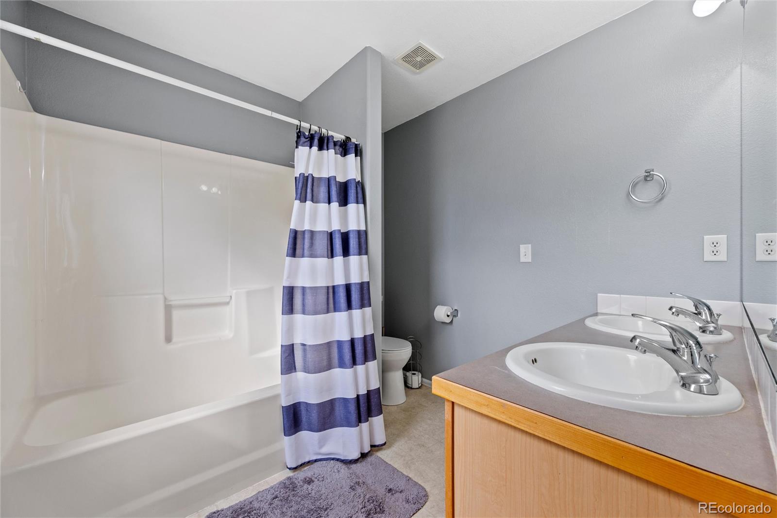 MLS Image #19 for 9073  flaming arrow avenue,wellington, Colorado