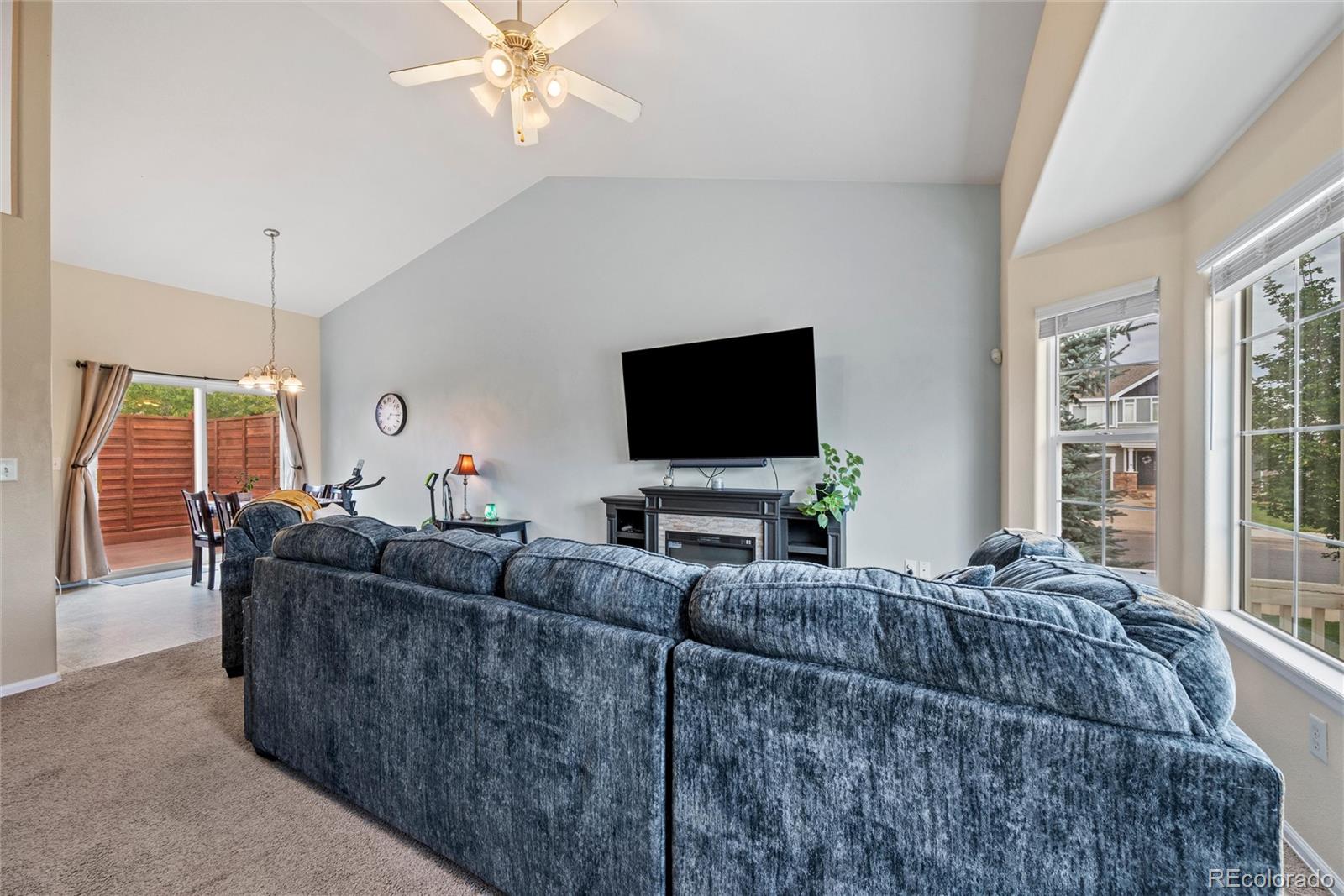 MLS Image #4 for 9073  flaming arrow avenue,wellington, Colorado