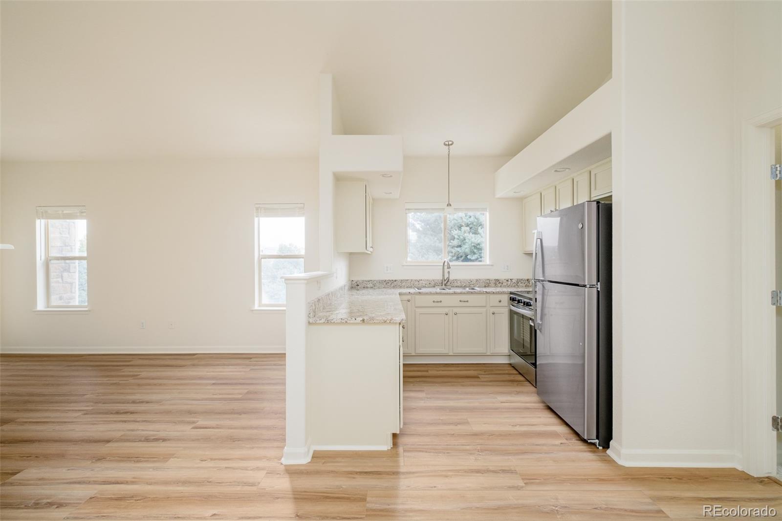MLS Image #10 for 5800  tower road,denver, Colorado