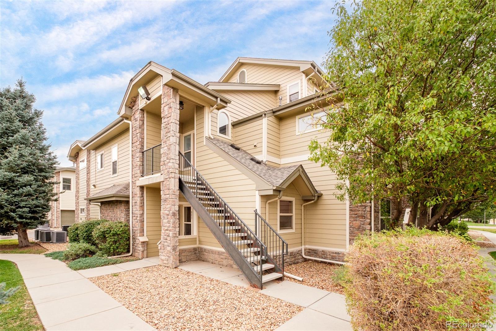 MLS Image #2 for 5800  tower road,denver, Colorado