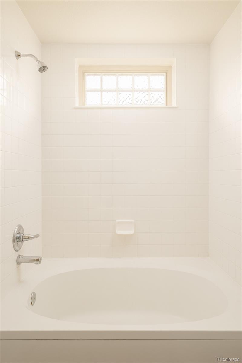 MLS Image #22 for 5800  tower road,denver, Colorado