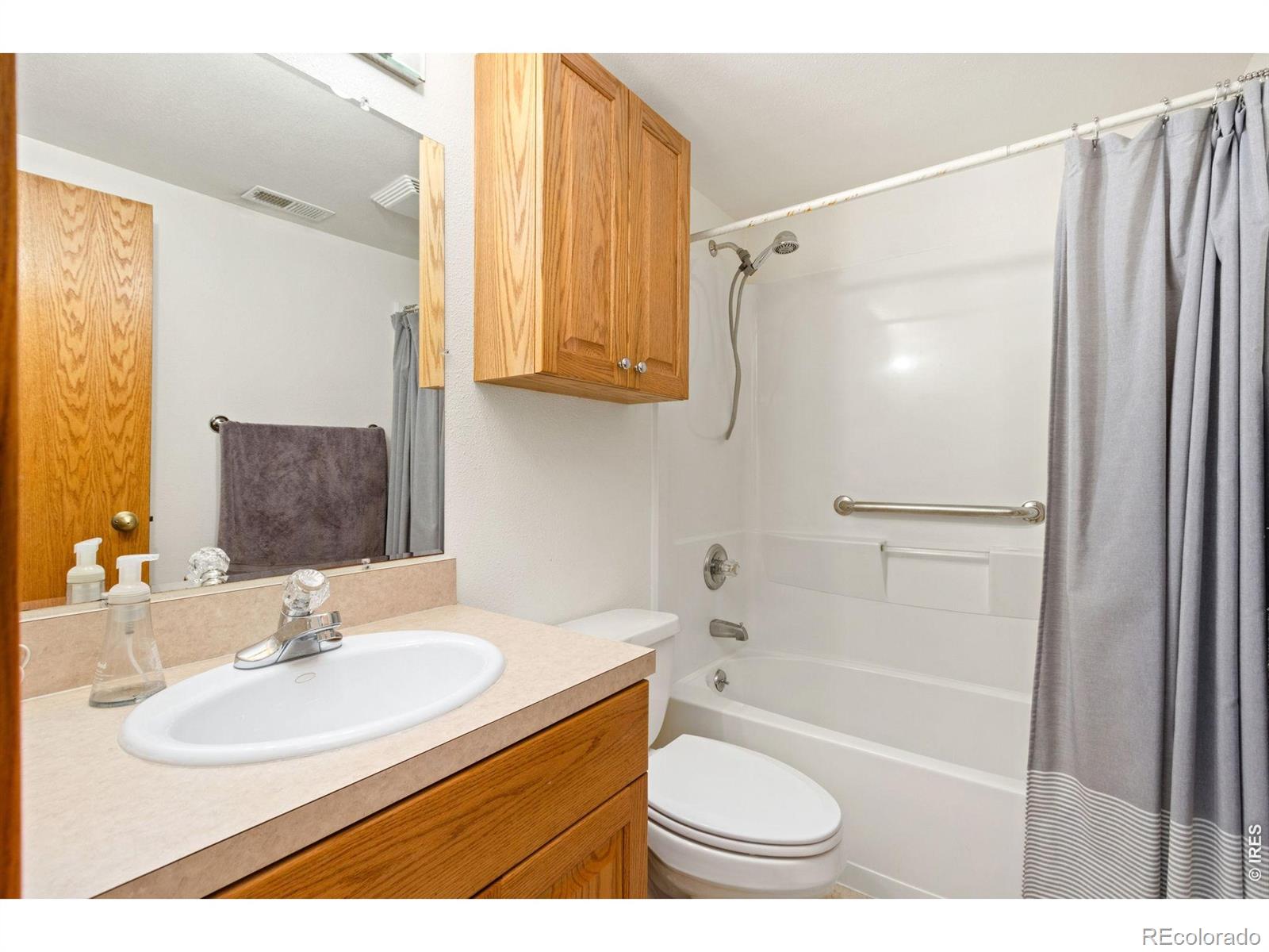 MLS Image #29 for 3355  oregon trail,fort collins, Colorado