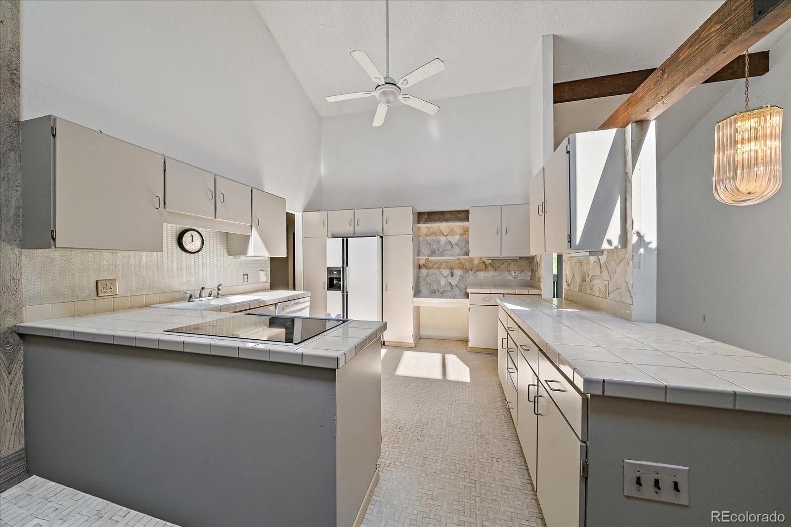 MLS Image #8 for 6305 w 6th avenue,lakewood, Colorado