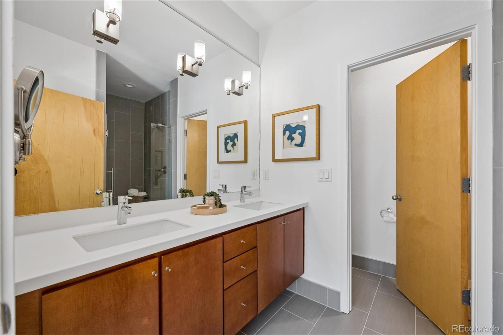 MLS Image #24 for 1616 n gilpin street,denver, Colorado