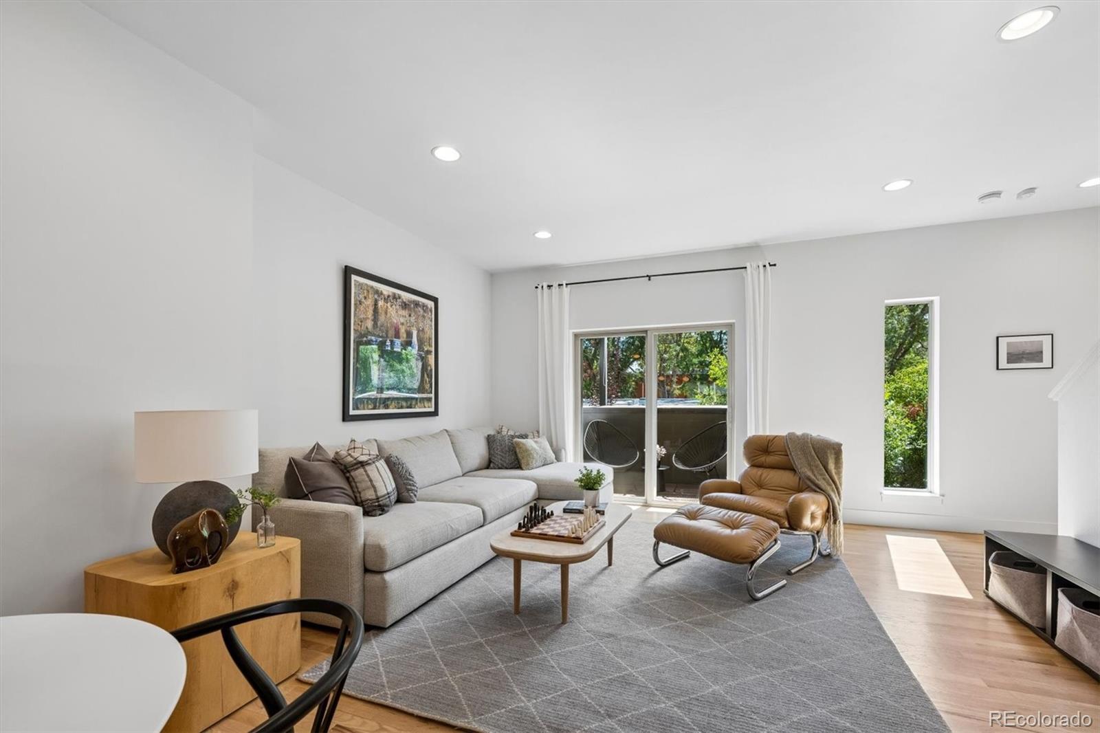 MLS Image #6 for 1616 n gilpin street,denver, Colorado