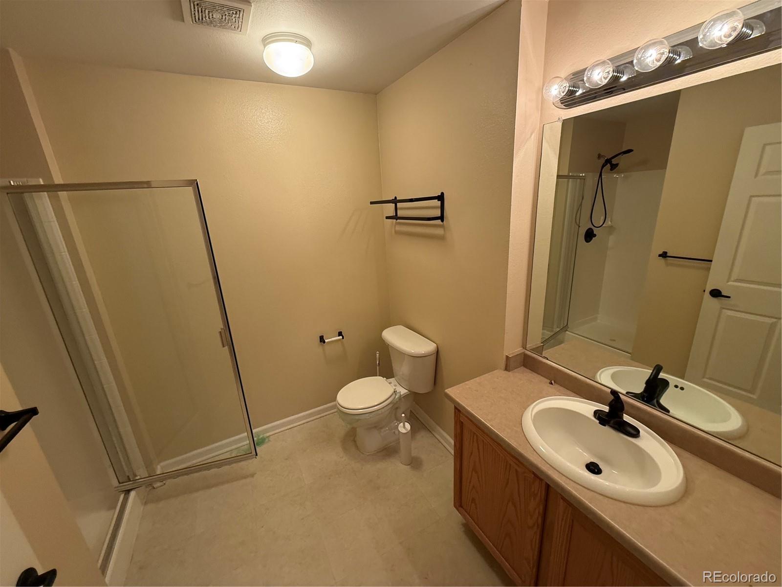 MLS Image #10 for 18681 e water drive b,aurora, Colorado