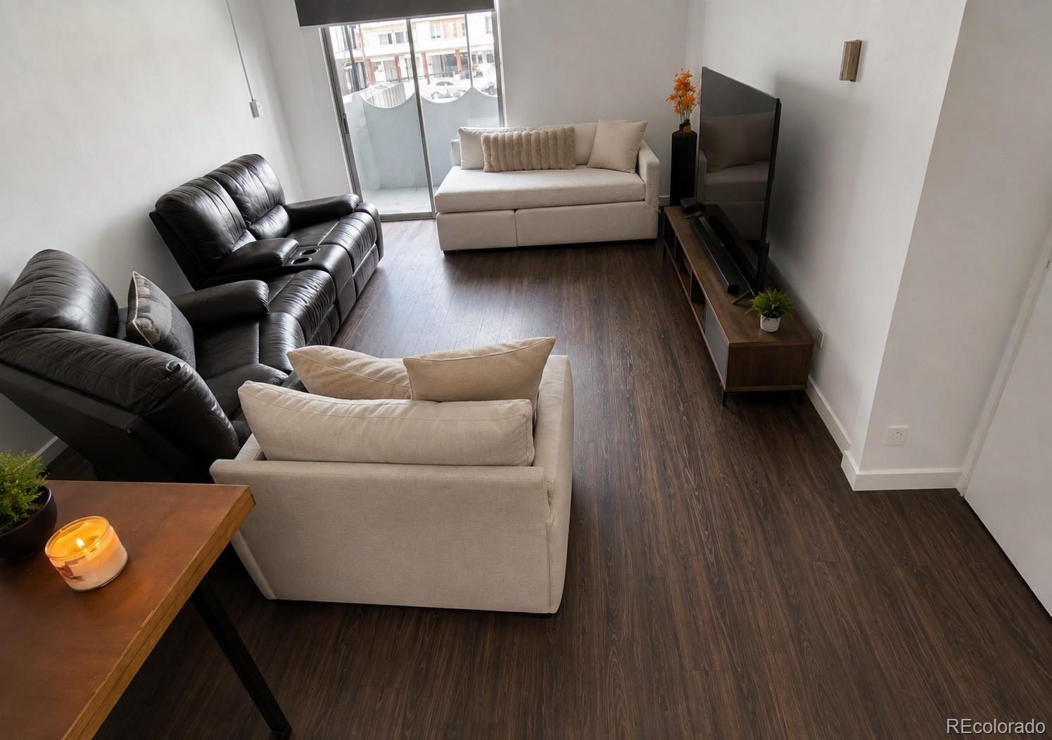 MLS Image #8 for 1155 n ash street 301,denver, Colorado