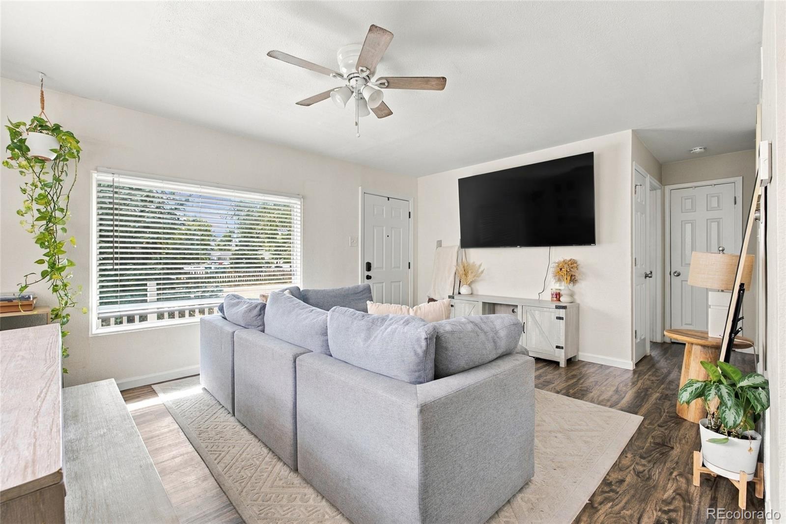 MLS Image #1 for 10607  lowry place,aurora, Colorado