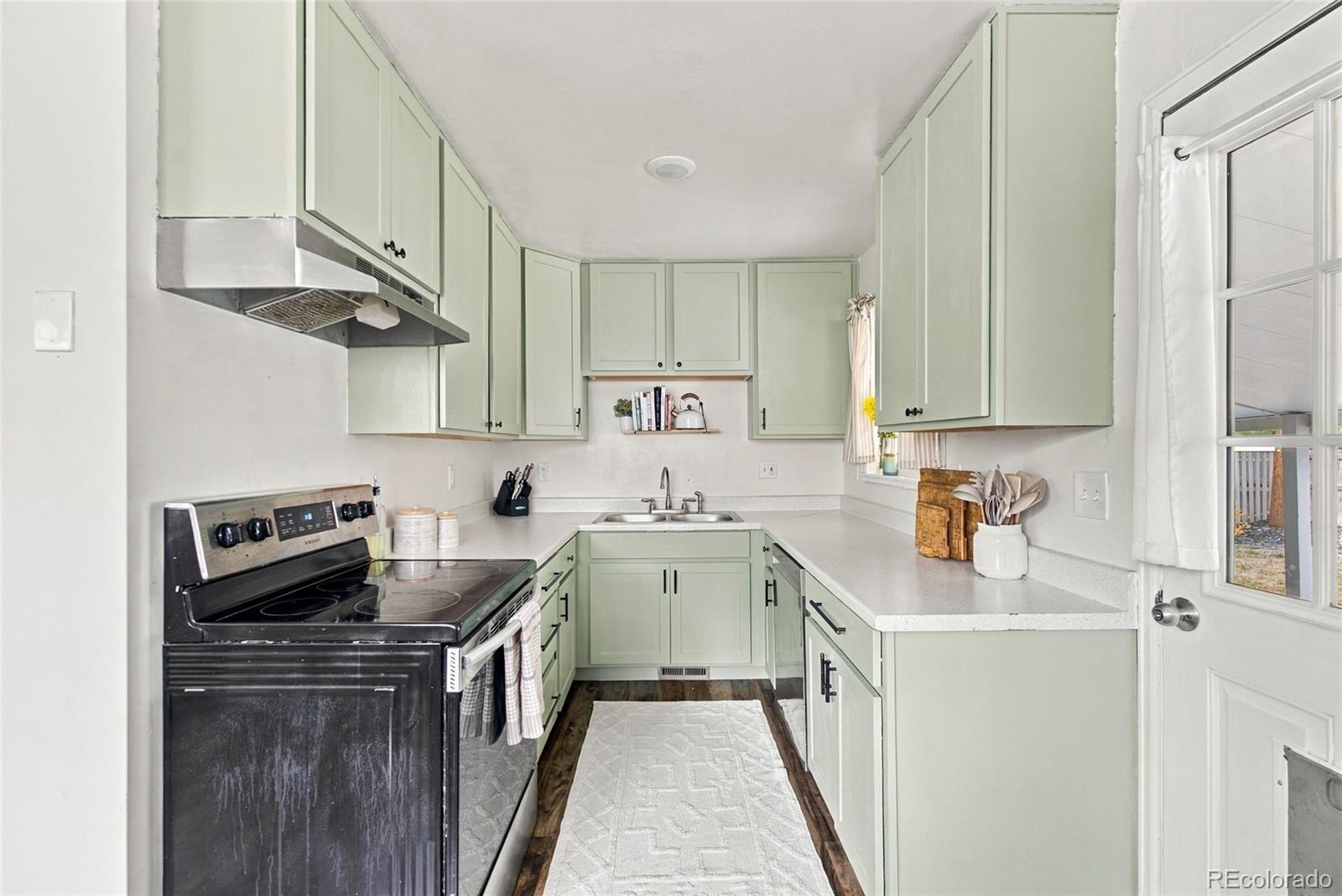 MLS Image #8 for 10607  lowry place,aurora, Colorado