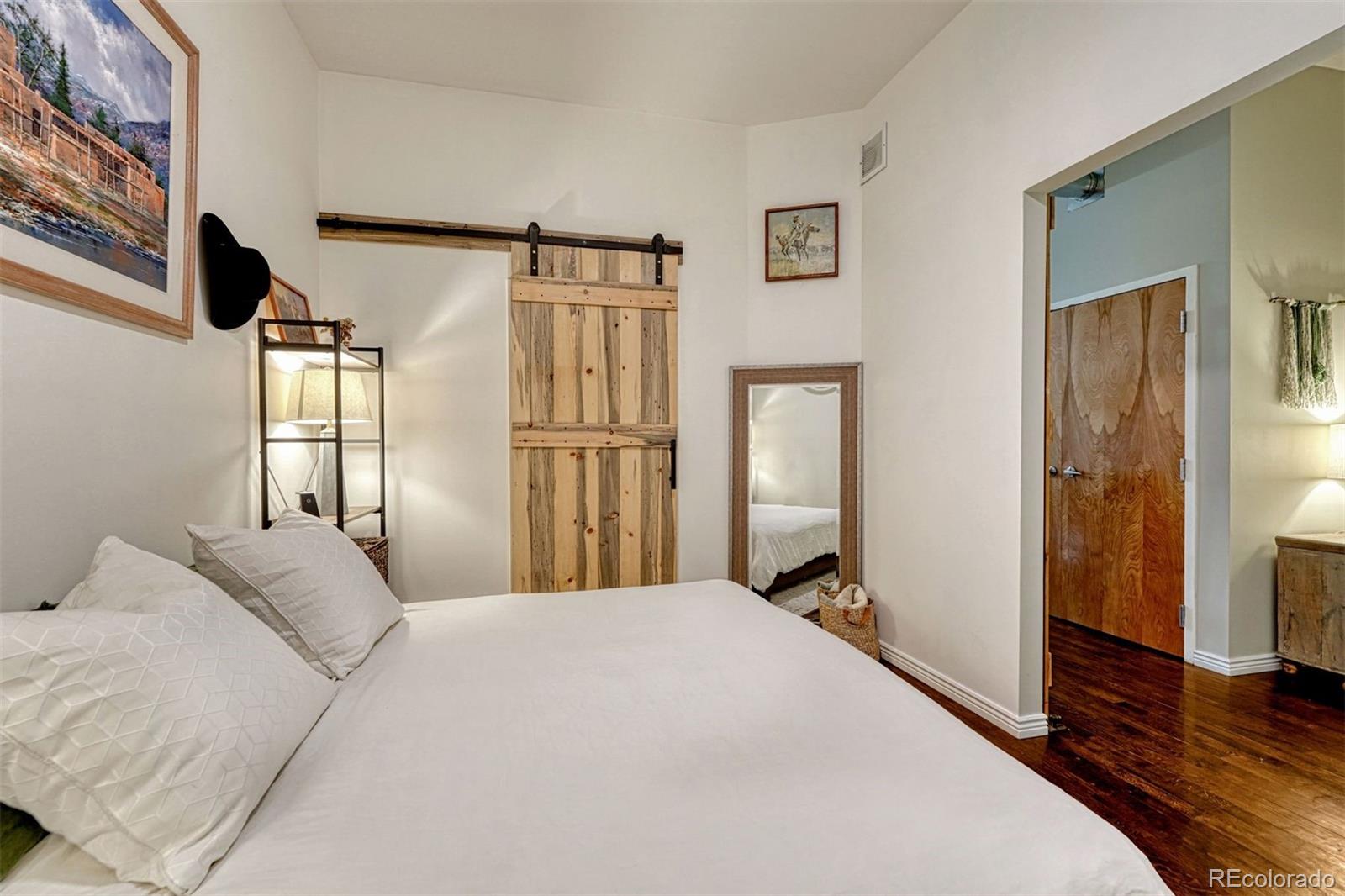 MLS Image #14 for 3100  huron street,denver, Colorado