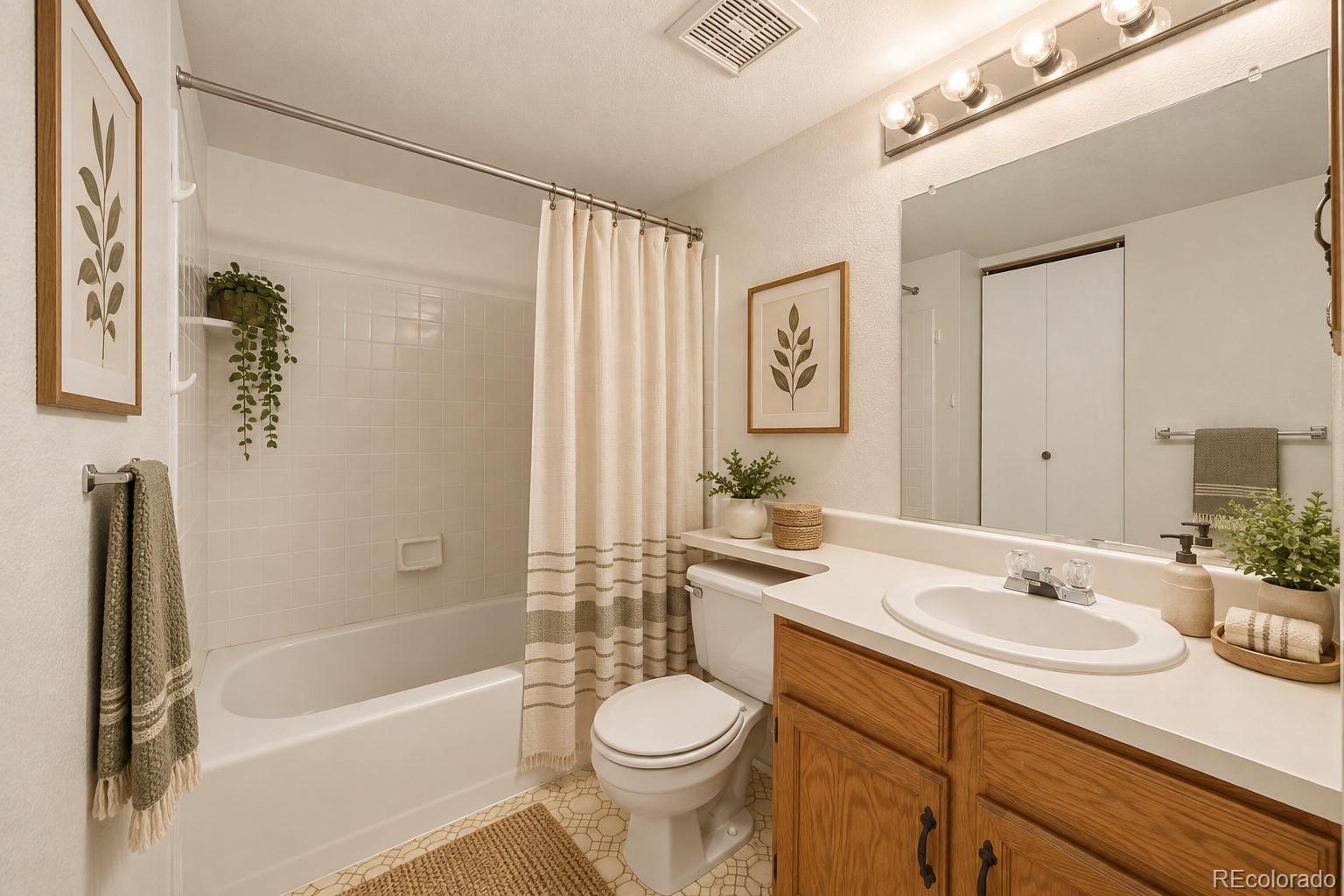 MLS Image #10 for 923 s zeno way,aurora, Colorado