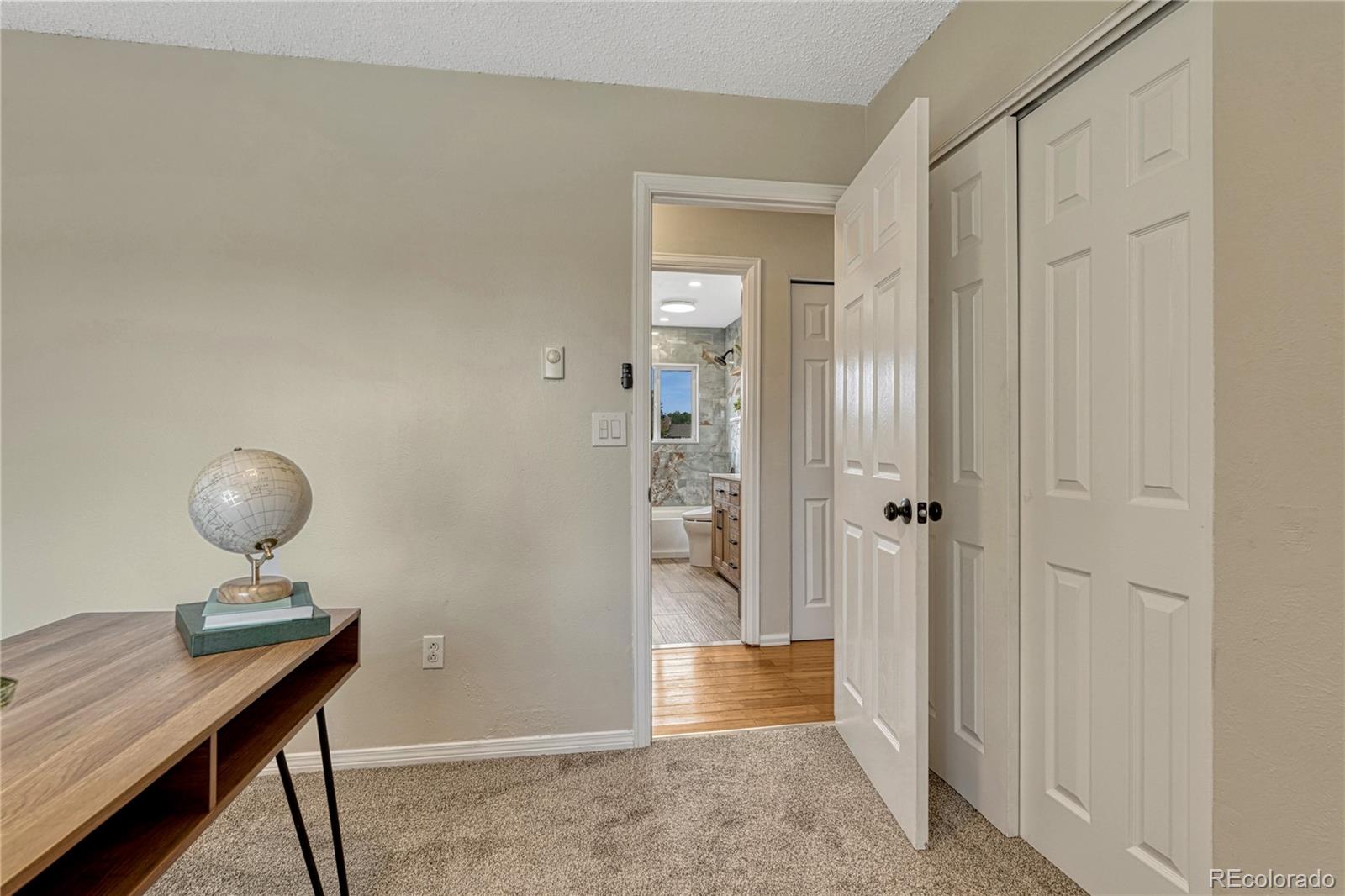 MLS Image #18 for 1050 s waco way,aurora, Colorado