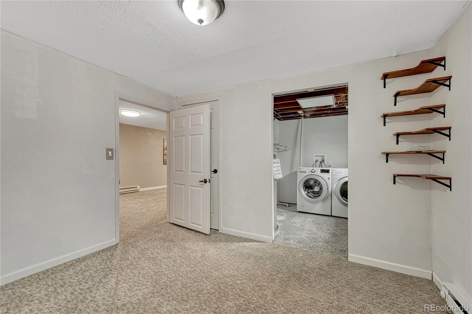MLS Image #38 for 1050 s waco way,aurora, Colorado