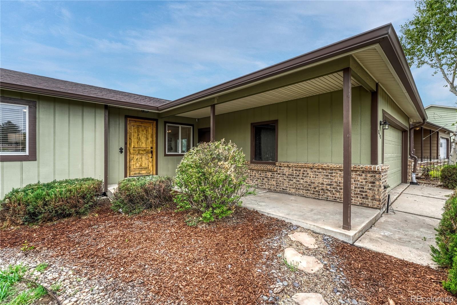 MLS Image #4 for 1050 s waco way,aurora, Colorado