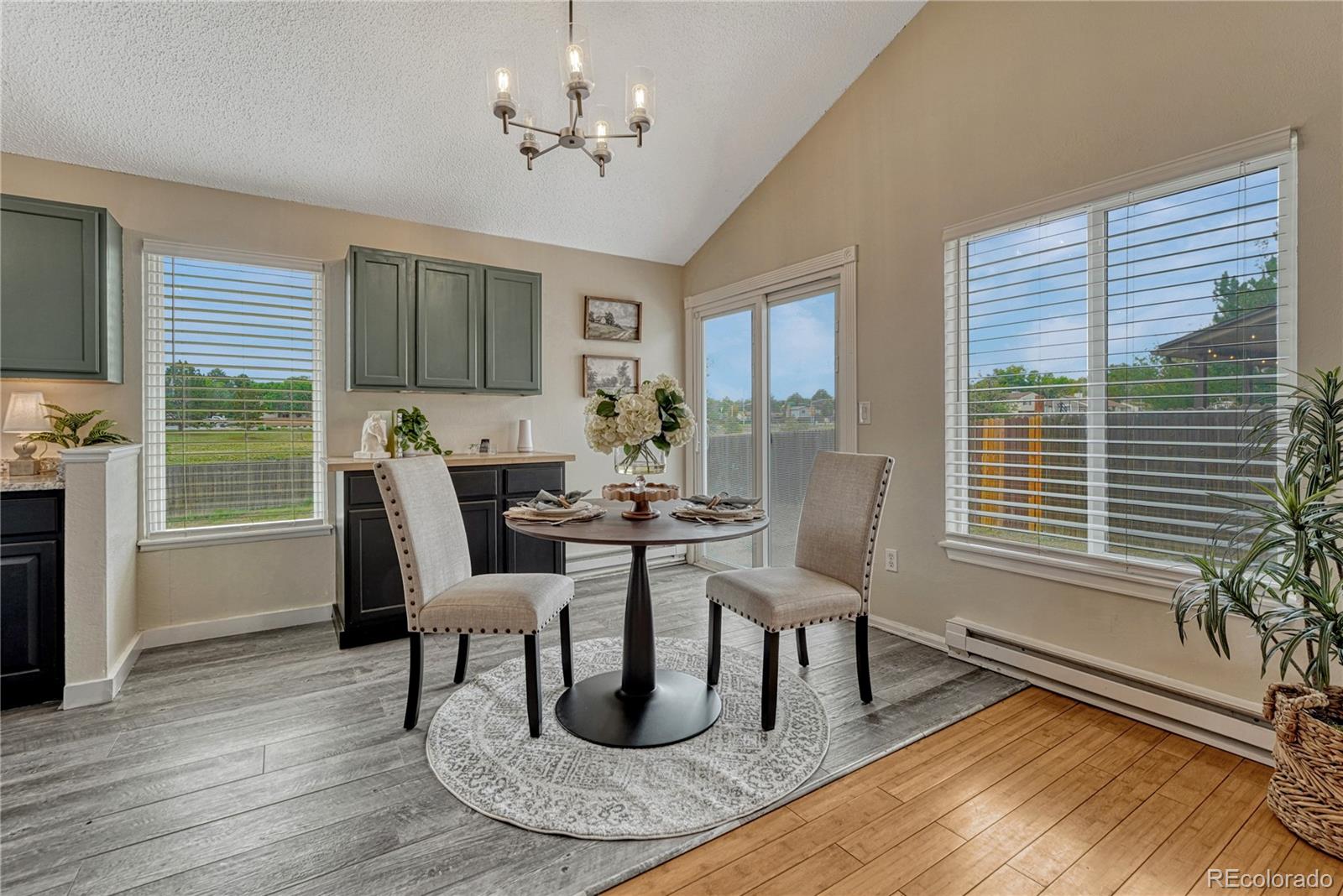 MLS Image #9 for 1050 s waco way,aurora, Colorado