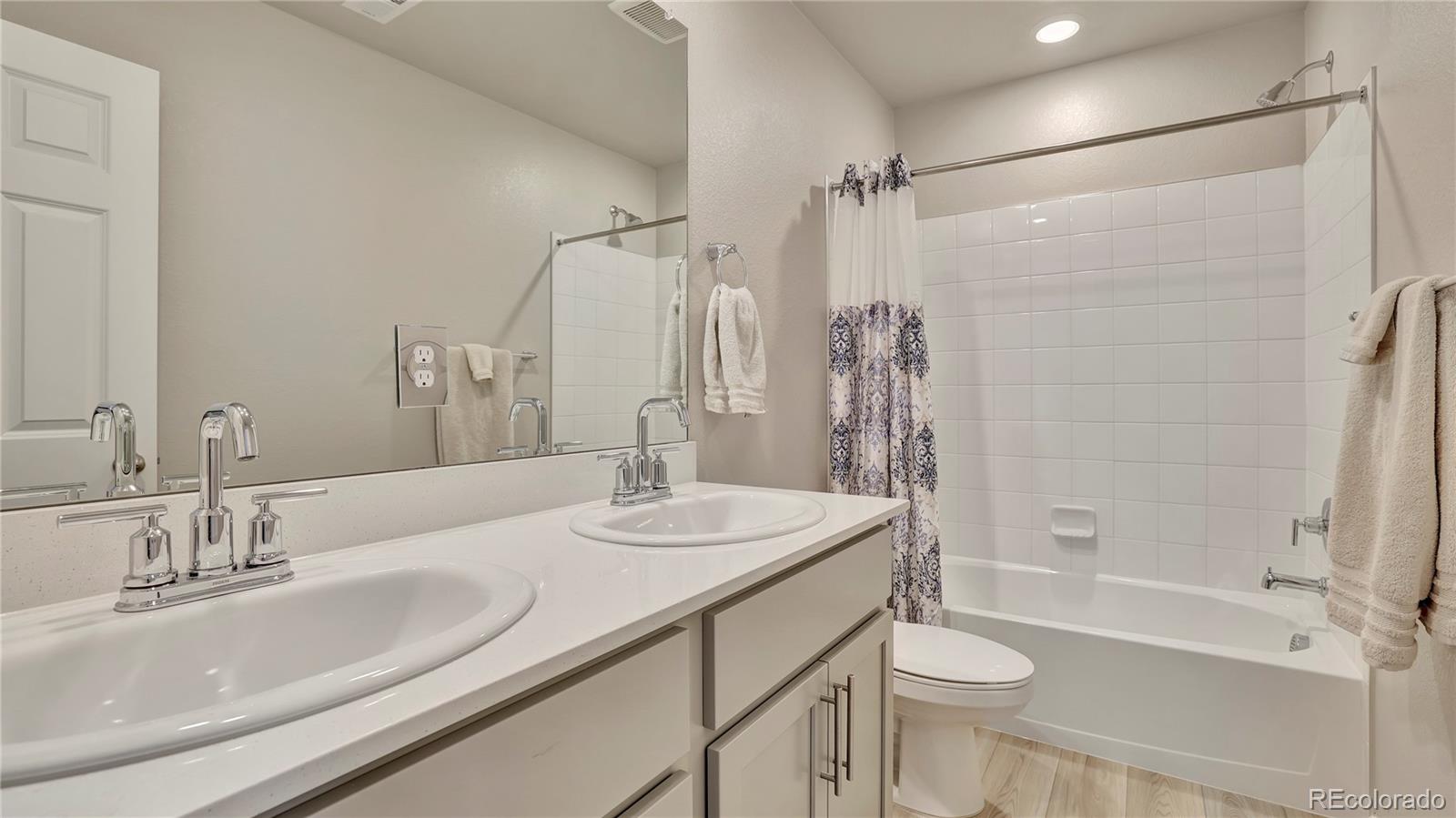 MLS Image #17 for 760 n shawnee street,aurora, Colorado