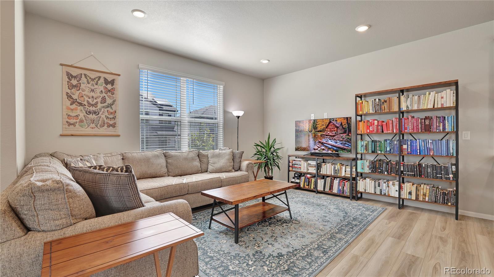 MLS Image #2 for 760 n shawnee street,aurora, Colorado