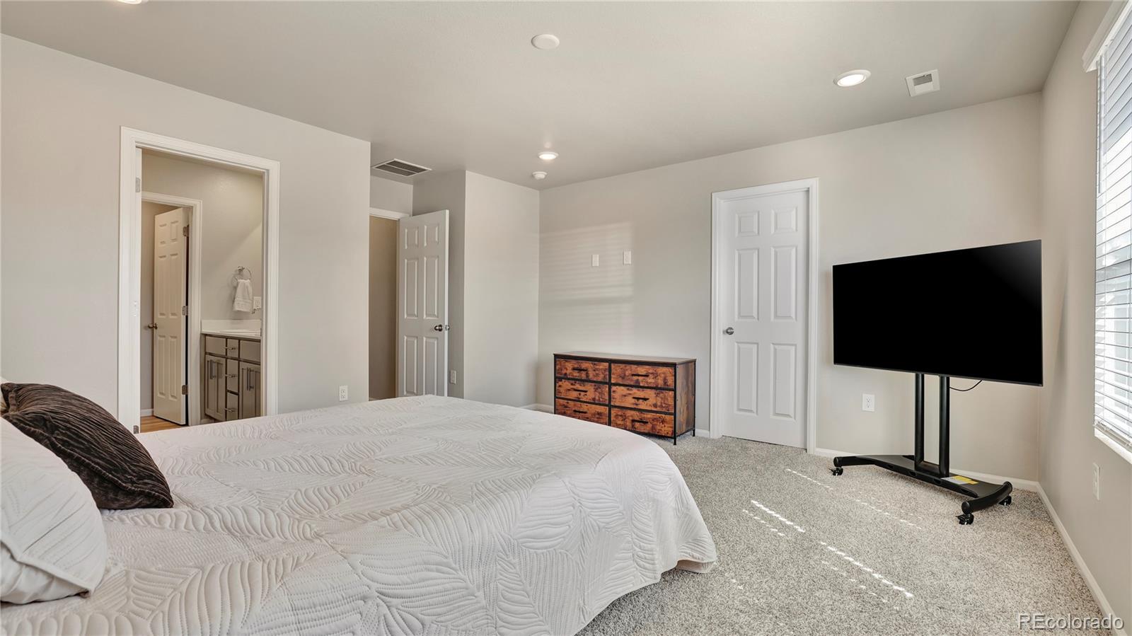 MLS Image #8 for 760 n shawnee street,aurora, Colorado