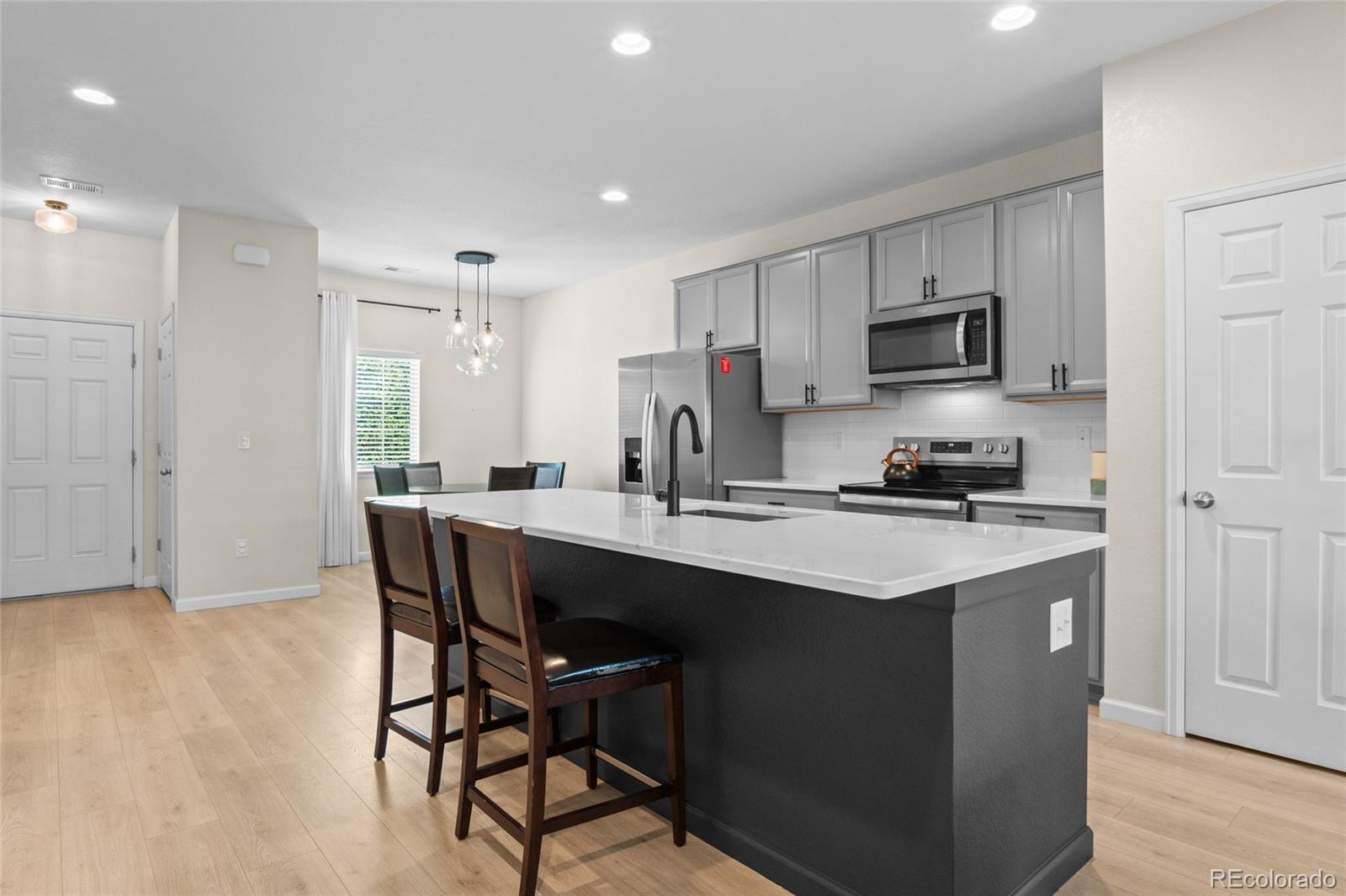 MLS Image #10 for 14700 e 104th avenue 1405,commerce city, Colorado