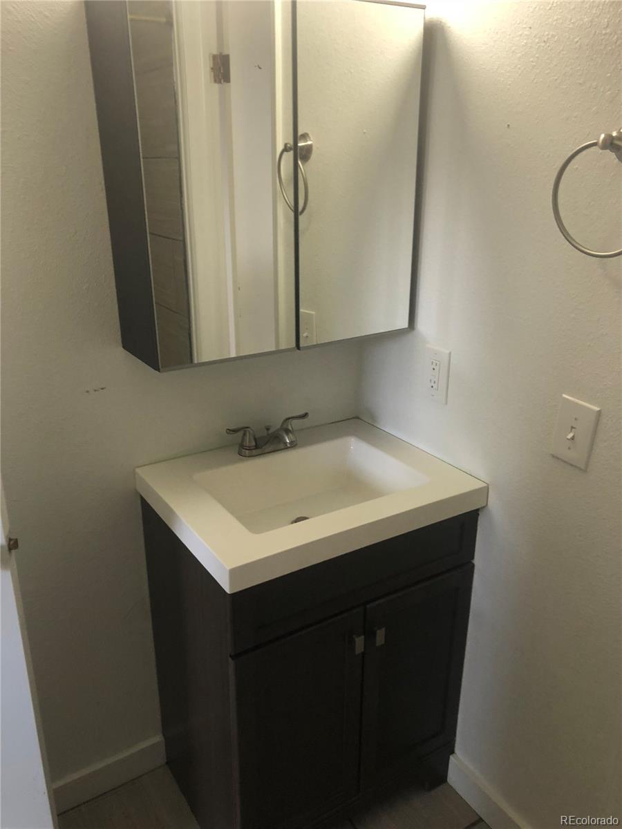MLS Image #5 for 4589 s lowell boulevard,denver, Colorado
