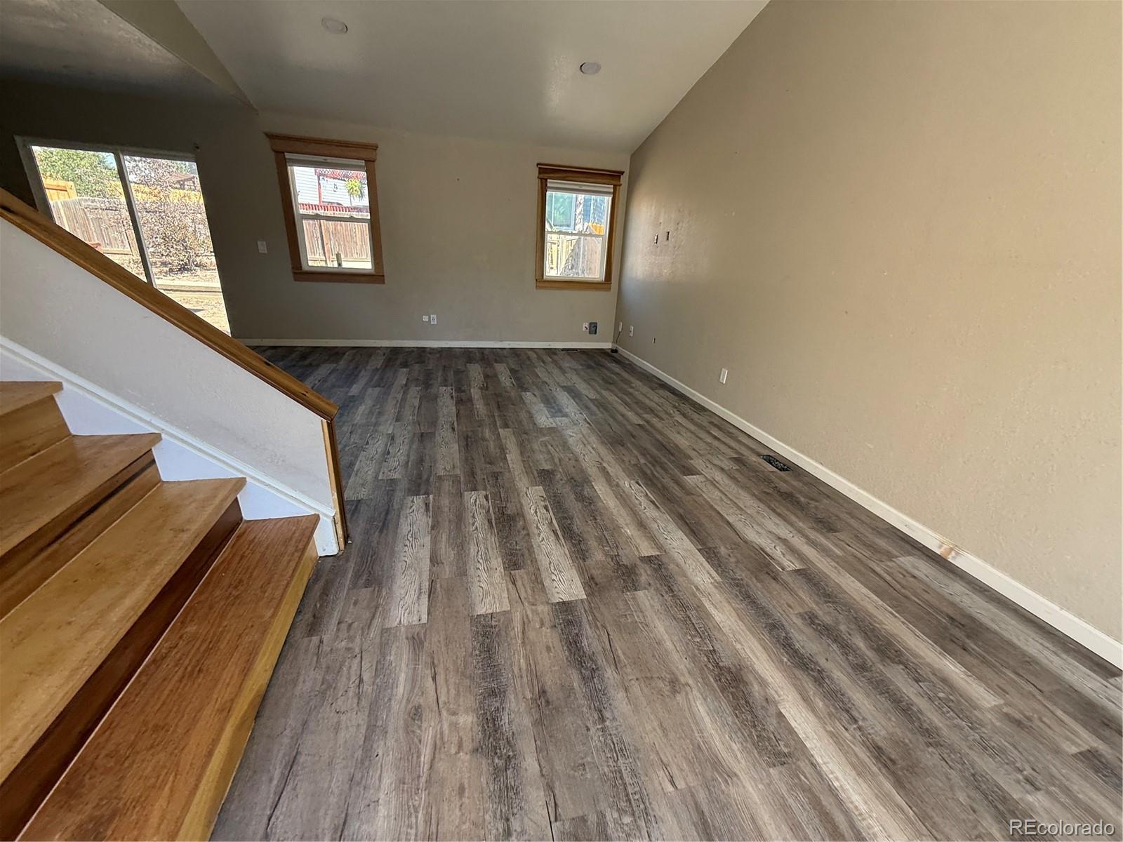 MLS Image #10 for 2806 s danube street,aurora, Colorado