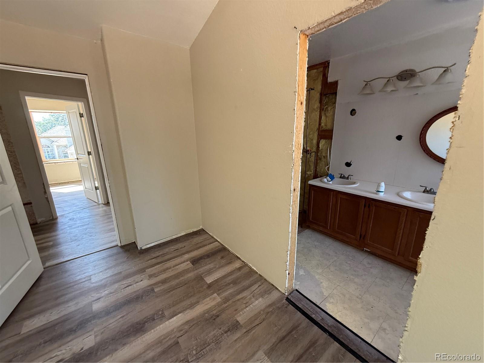 MLS Image #15 for 2806 s danube street,aurora, Colorado