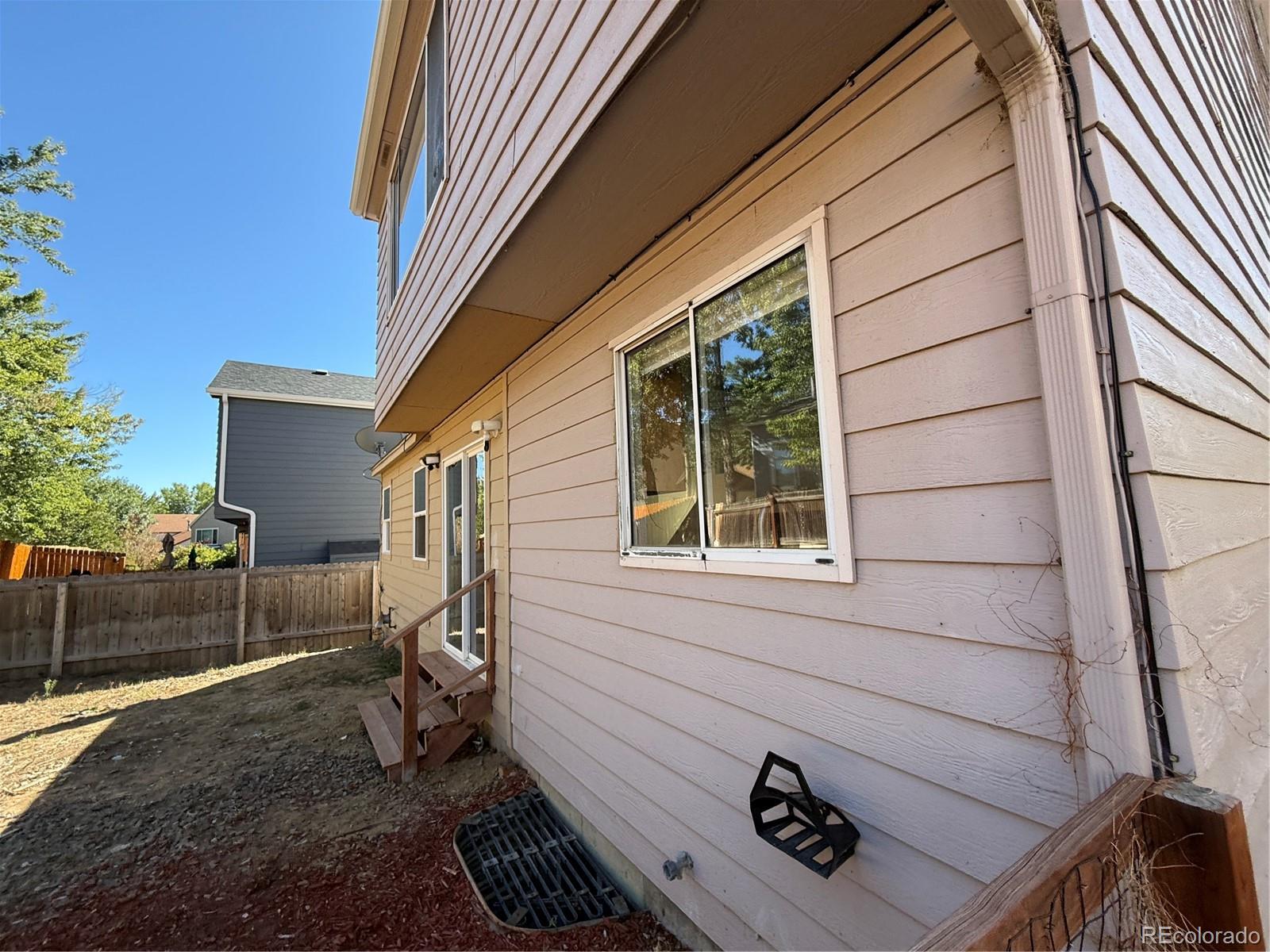MLS Image #4 for 2806 s danube street,aurora, Colorado