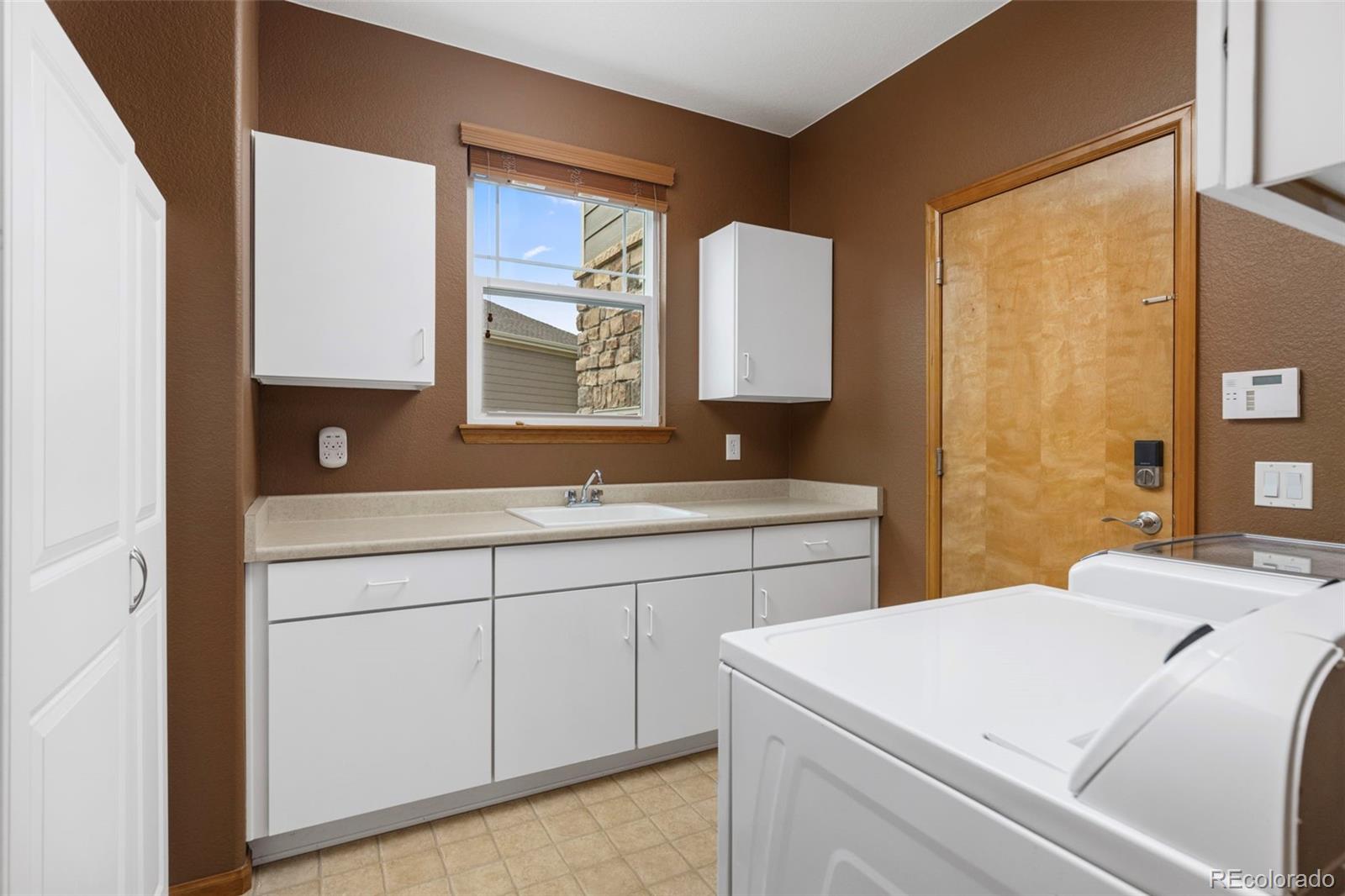 MLS Image #19 for 5344 s haleyville street,aurora, Colorado