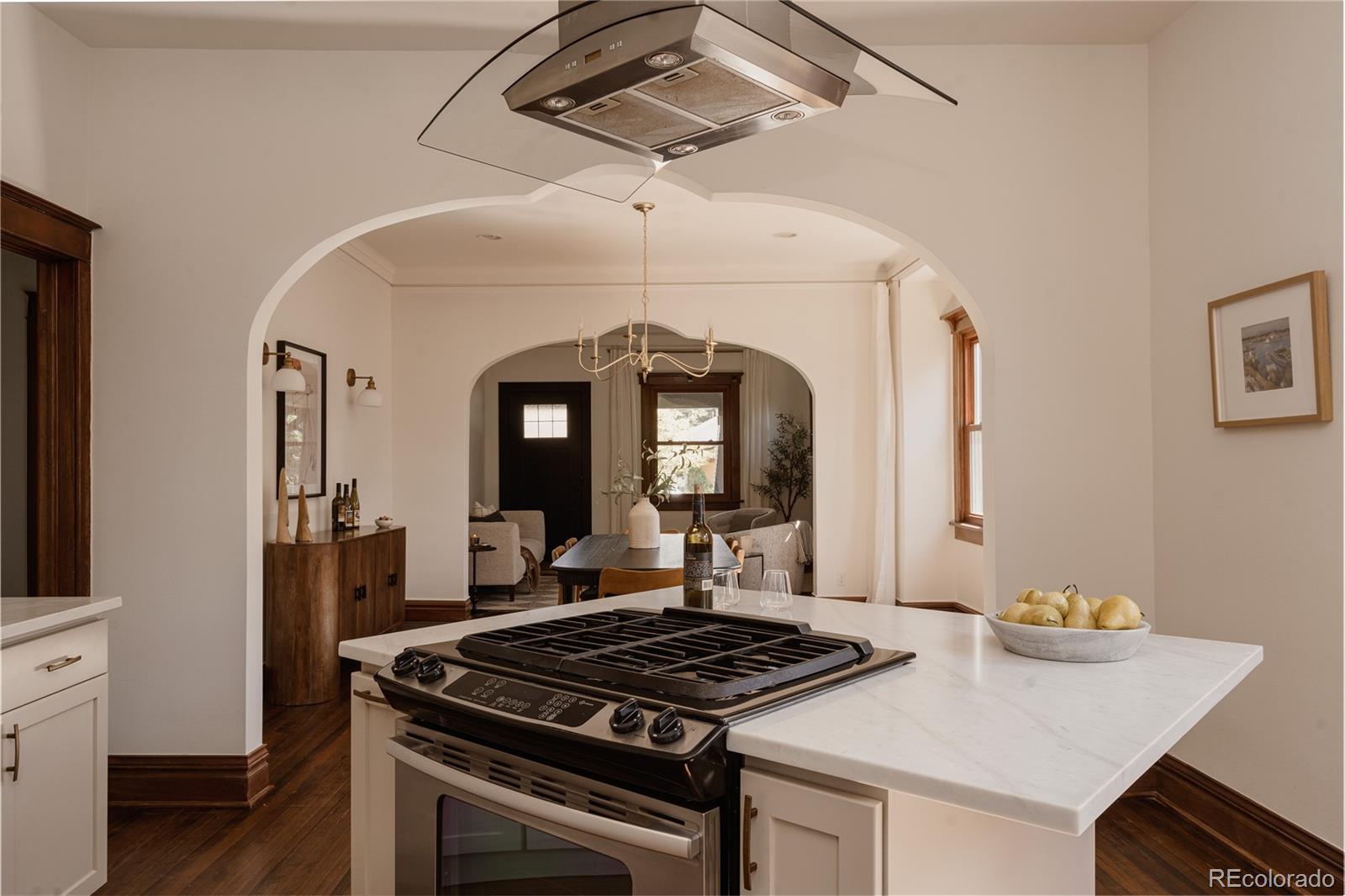 MLS Image #12 for 1521  meade street,denver, Colorado
