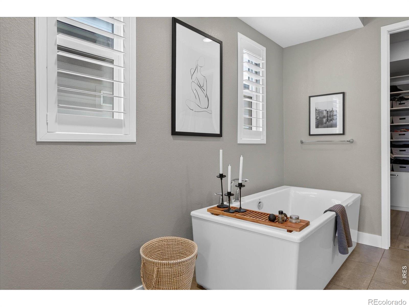 MLS Image #16 for 6048 n beeler court,denver, Colorado