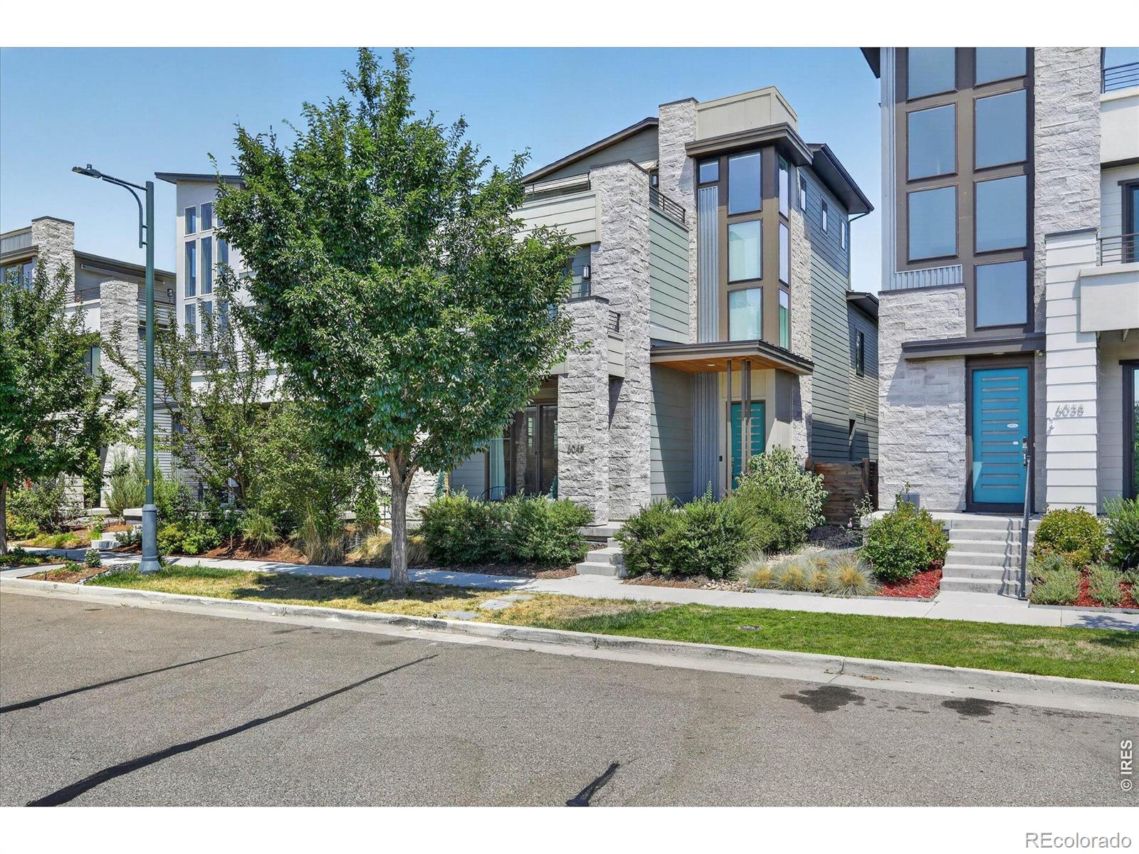 MLS Image #2 for 6048 n beeler court,denver, Colorado