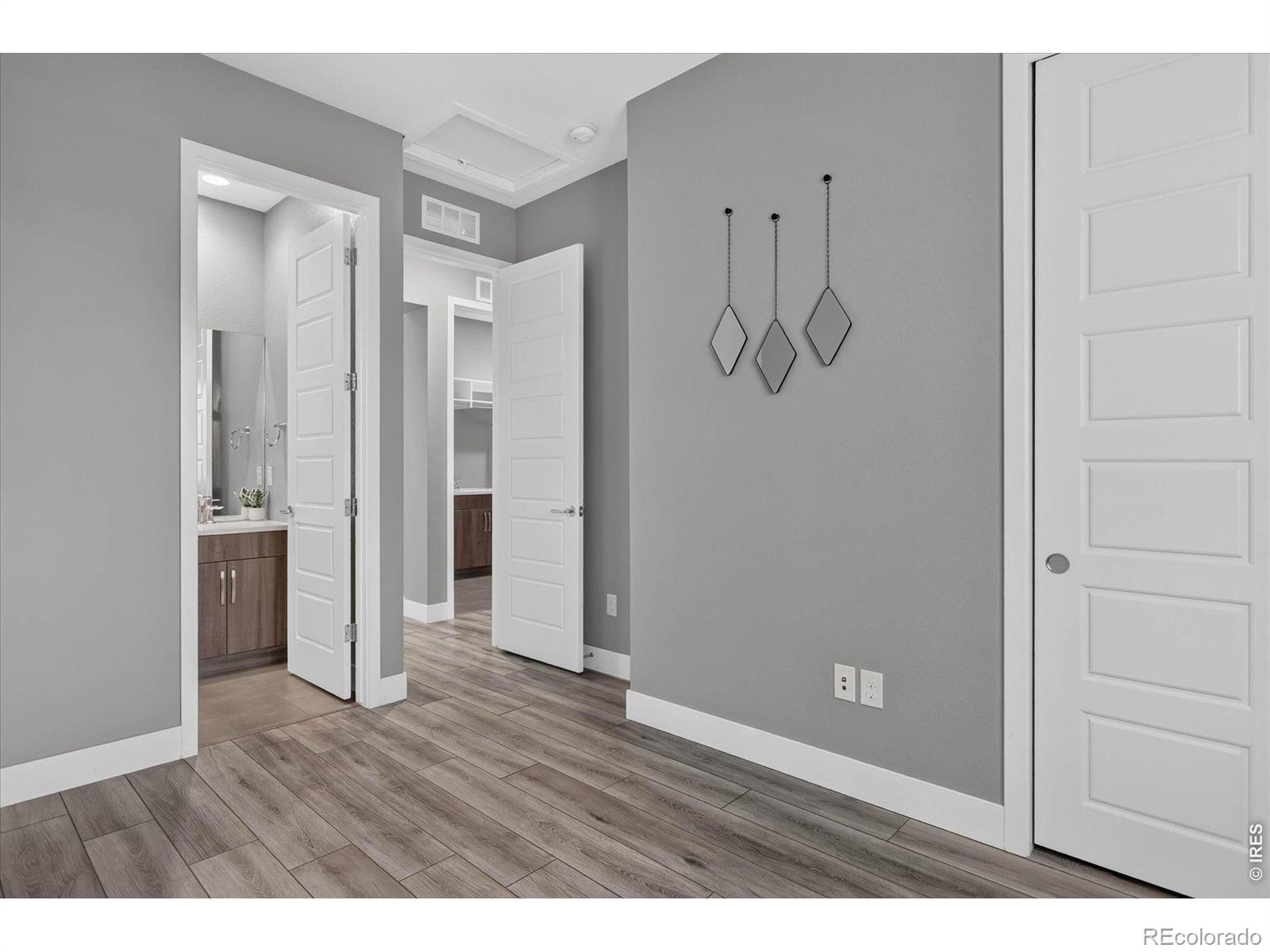 MLS Image #21 for 6048 n beeler court,denver, Colorado
