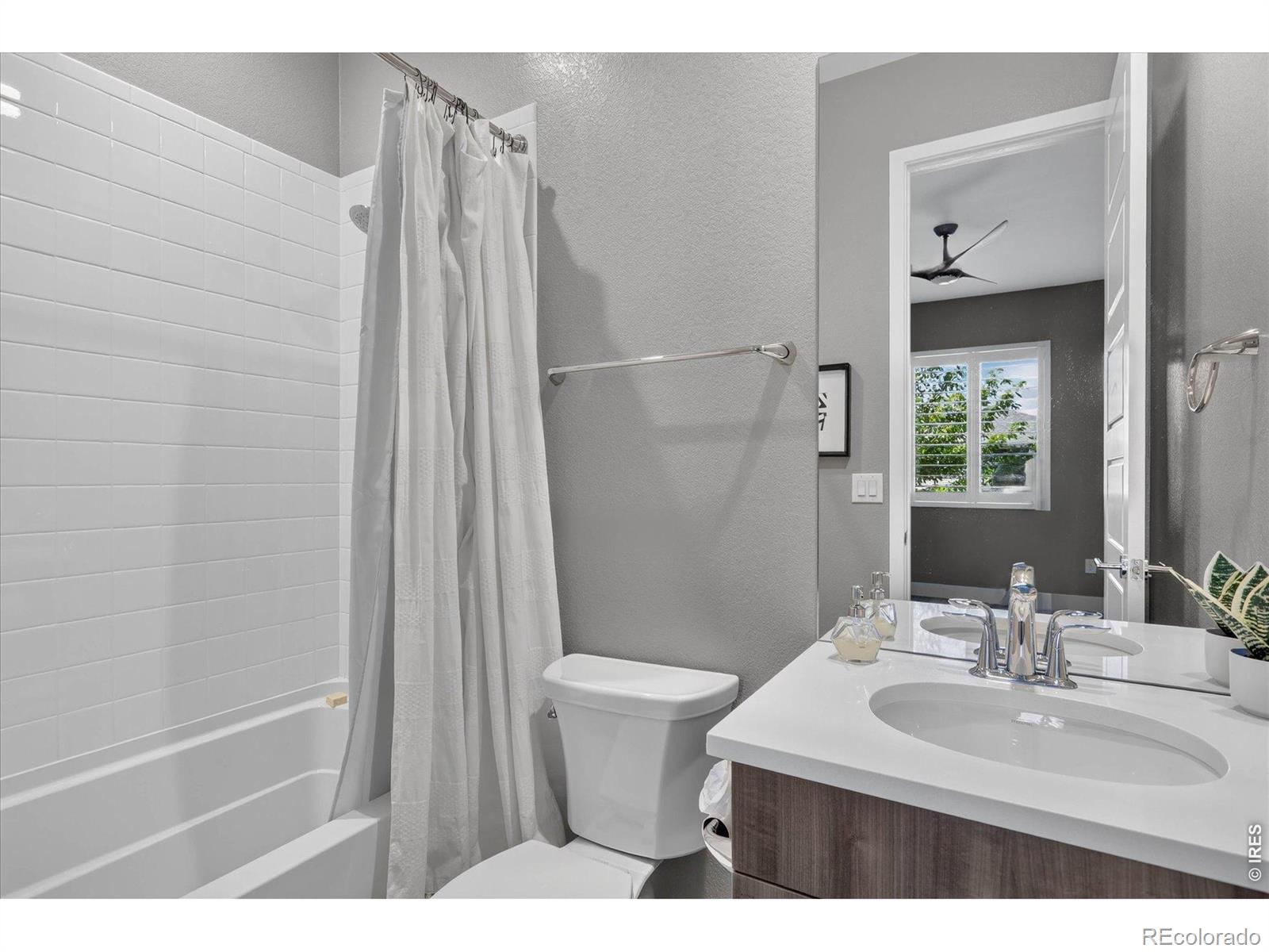 MLS Image #22 for 6048 n beeler court,denver, Colorado