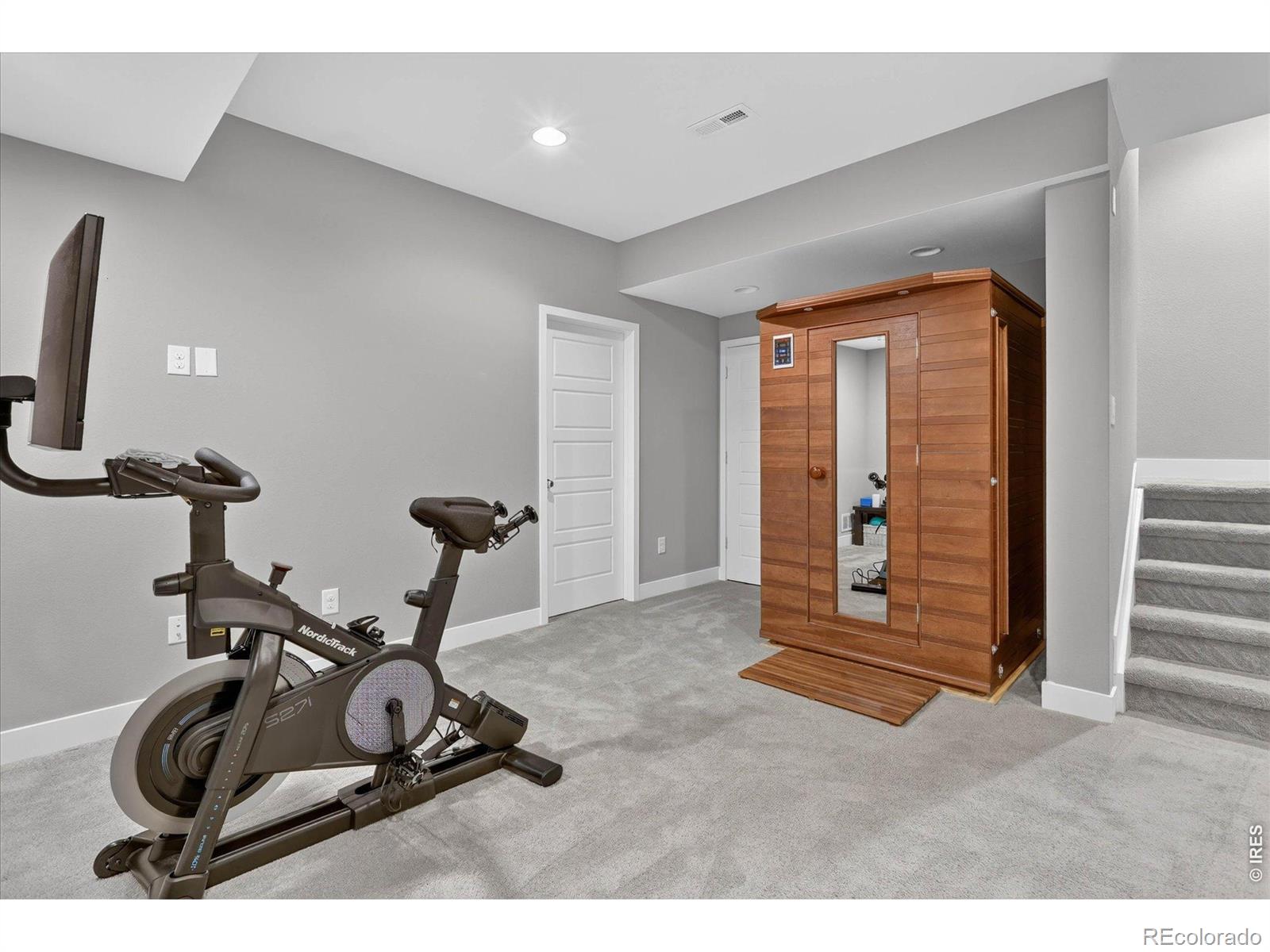 MLS Image #27 for 6048 n beeler court,denver, Colorado