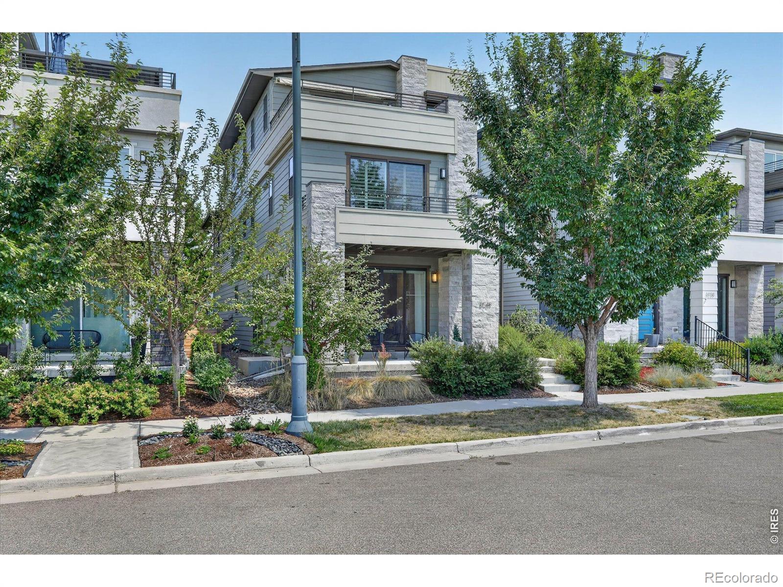 MLS Image #3 for 6048 n beeler court,denver, Colorado