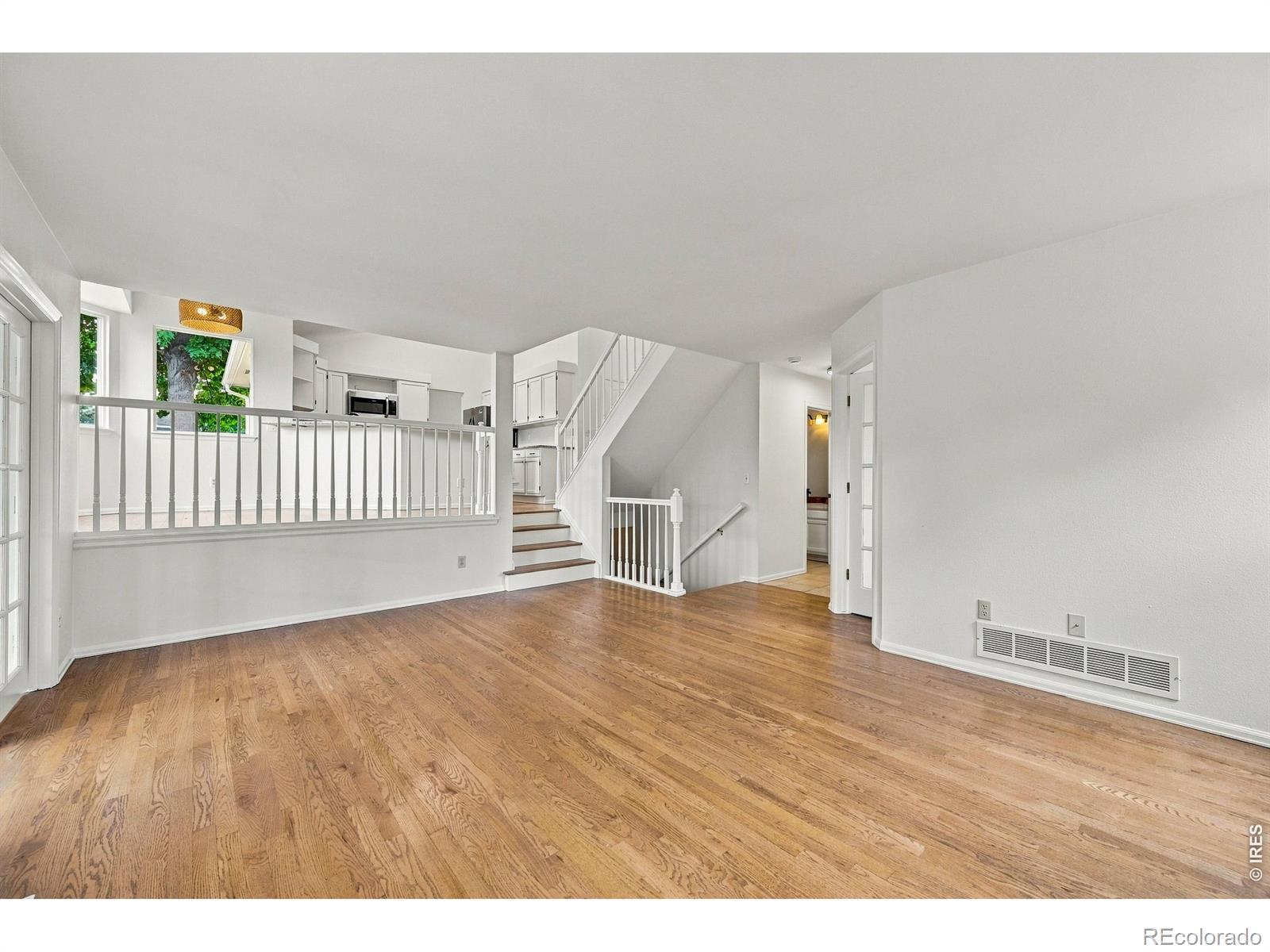 MLS Image #11 for 915 w chestnut circle,louisville, Colorado