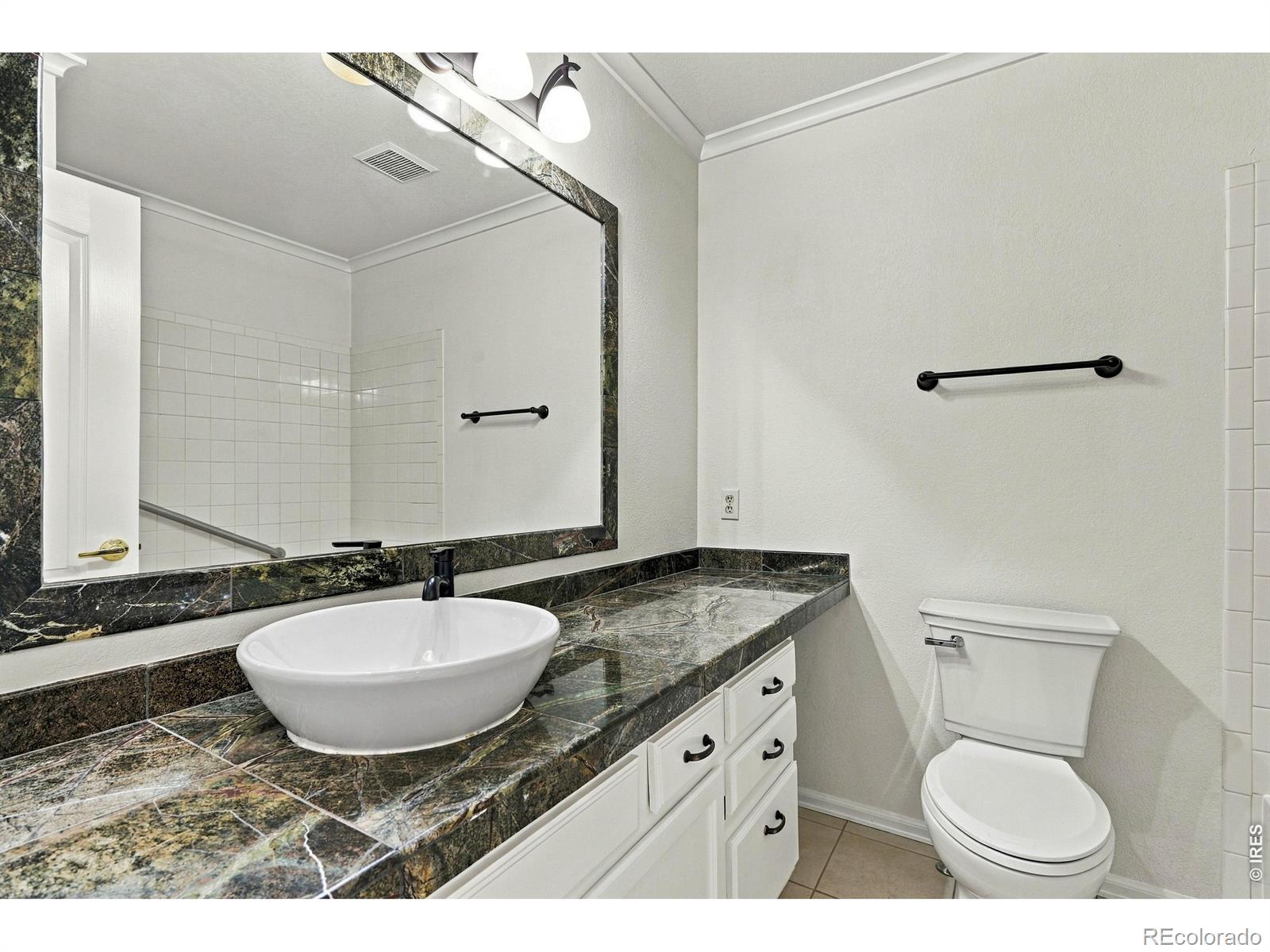 MLS Image #20 for 915 w chestnut circle,louisville, Colorado