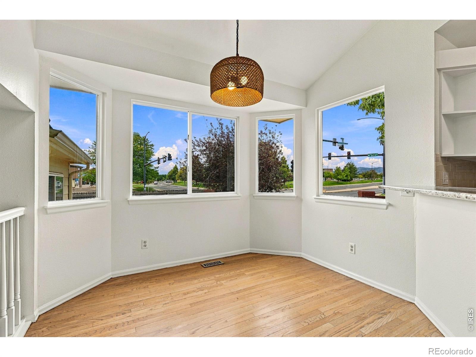 MLS Image #8 for 915 w chestnut circle,louisville, Colorado