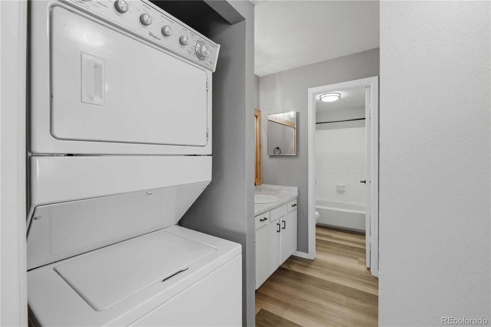 MLS Image #20 for 6565 e arizona avenue,denver, Colorado