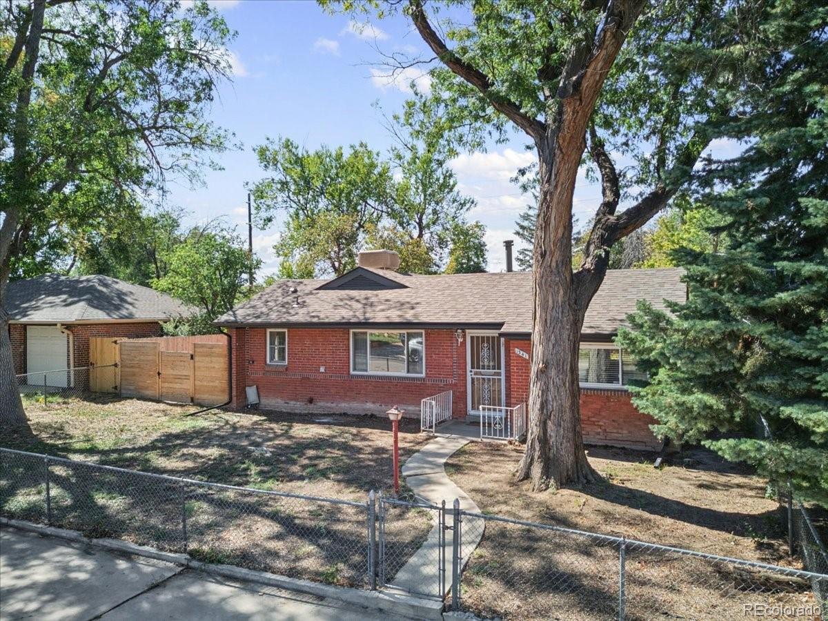 MLS Image #2 for 1341  florence street,aurora, Colorado