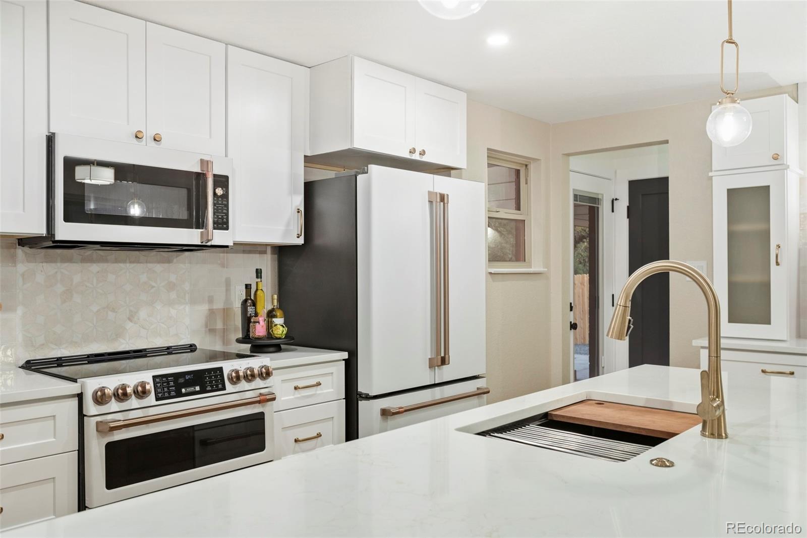 MLS Image #8 for 2546  moore street,lakewood, Colorado