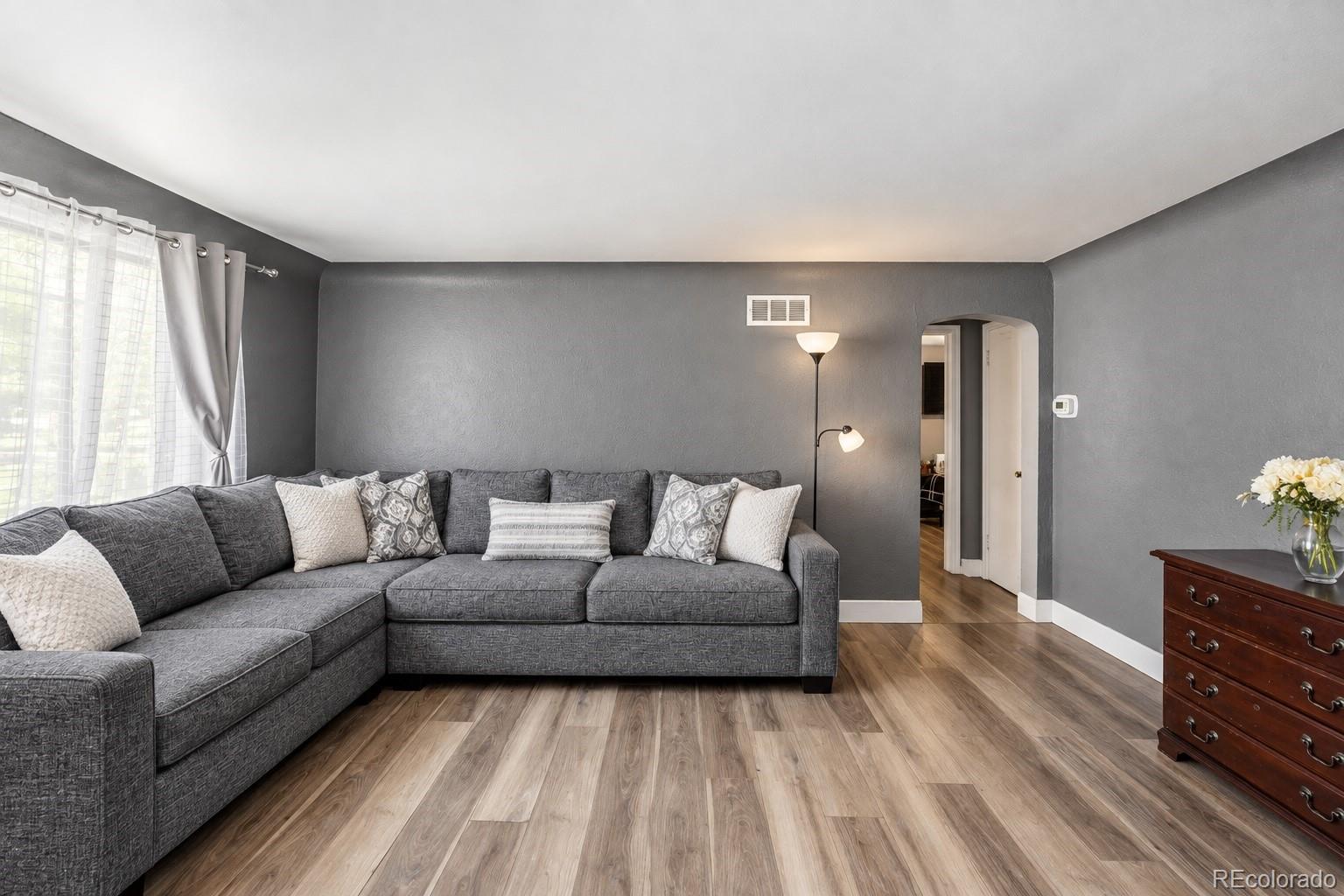 MLS Image #9 for 1270  quebec street,denver, Colorado