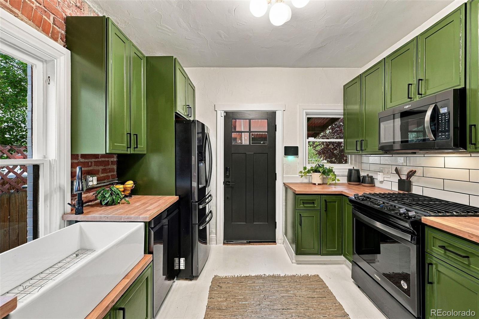 MLS Image #11 for 2130 n gilpin street,denver, Colorado