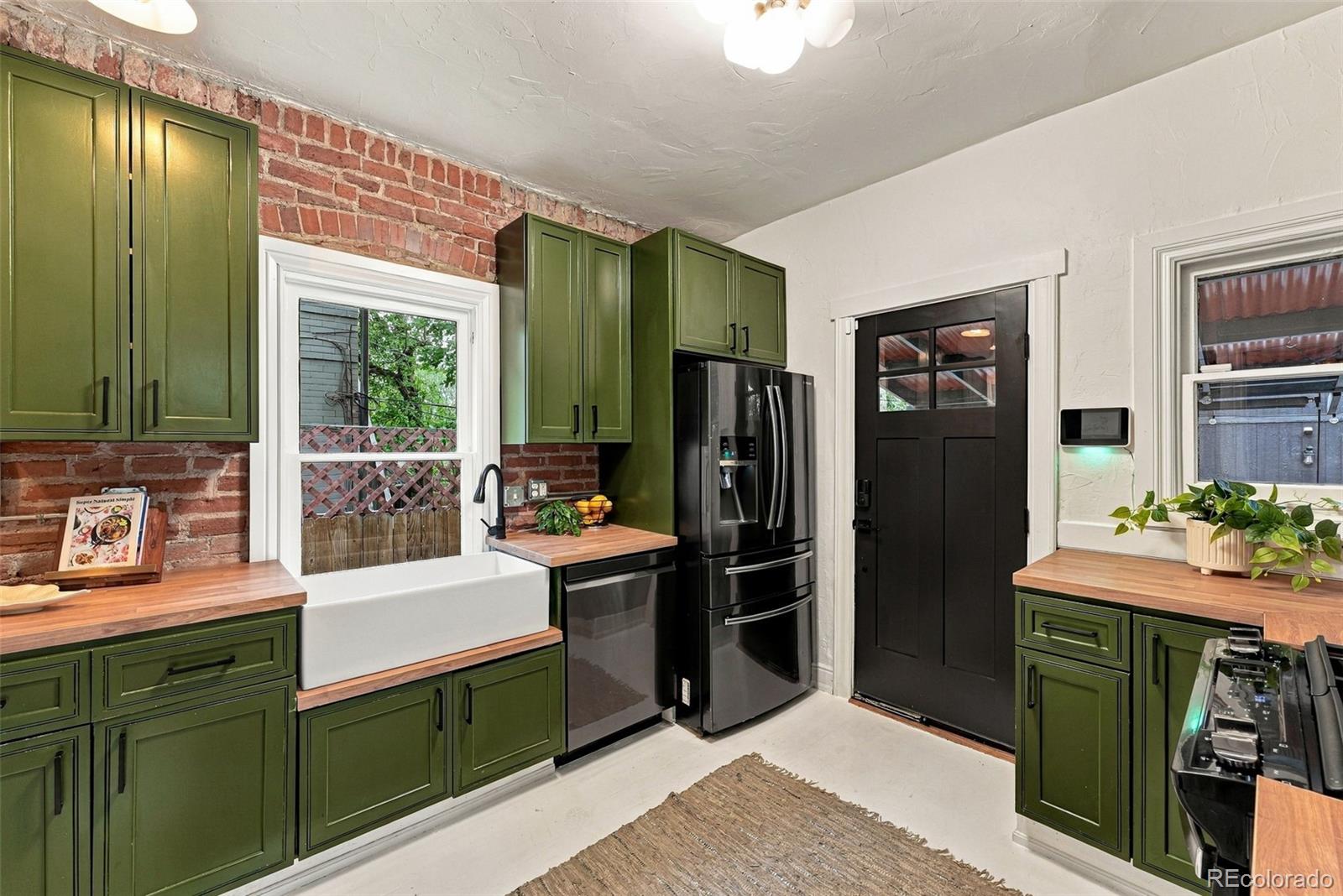MLS Image #12 for 2130 n gilpin street,denver, Colorado