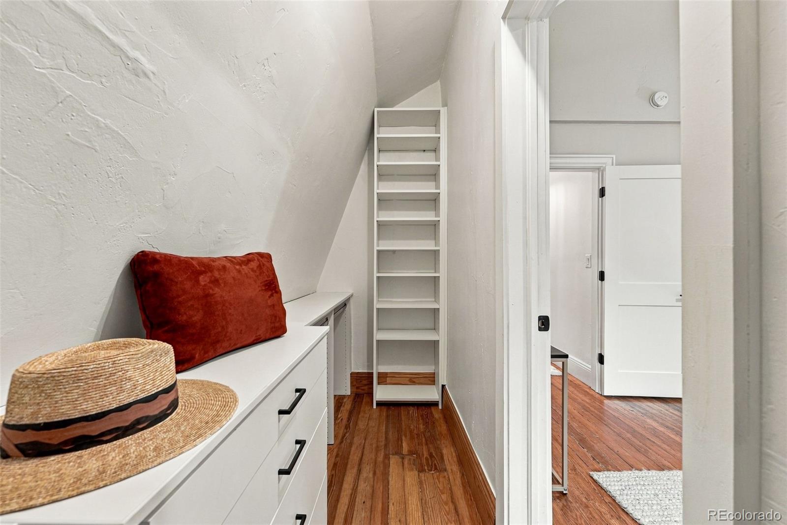 MLS Image #20 for 2130 n gilpin street,denver, Colorado