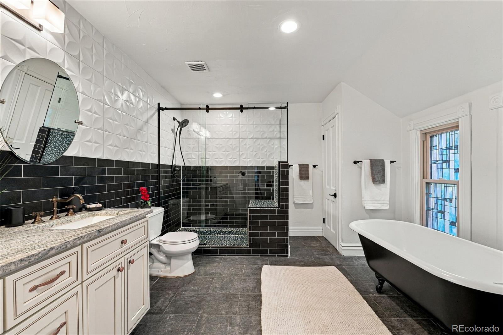 MLS Image #21 for 2130 n gilpin street,denver, Colorado
