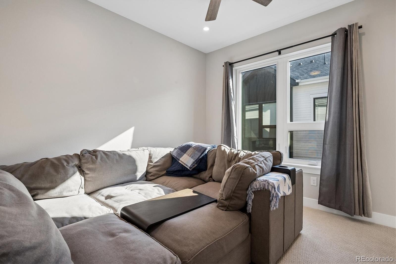 MLS Image #18 for 8260 e 36th avenue,denver, Colorado