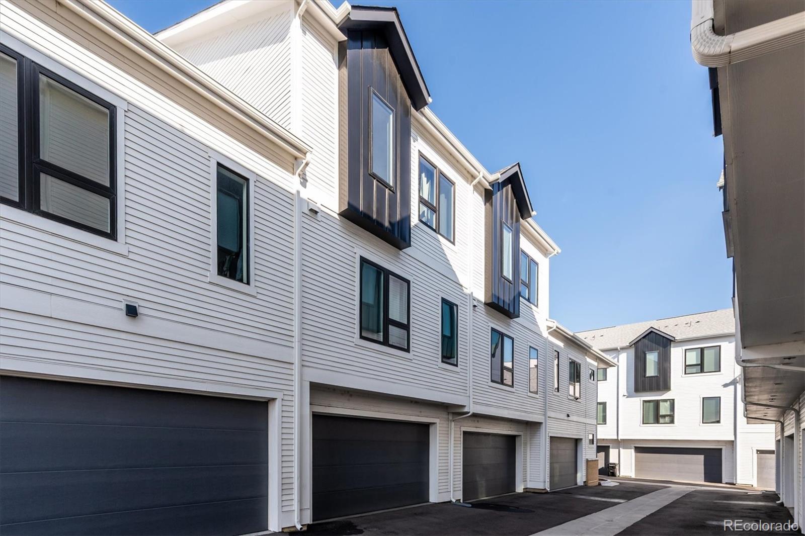 MLS Image #28 for 8260 e 36th avenue,denver, Colorado