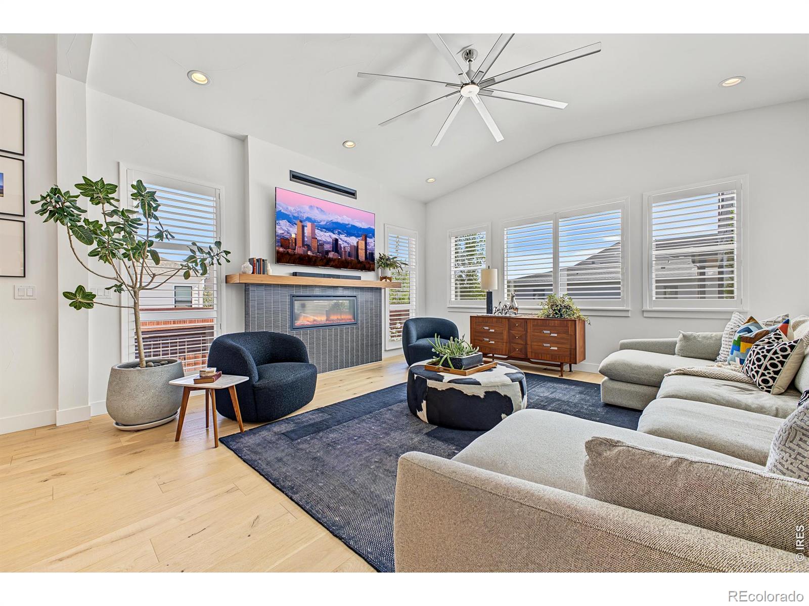 MLS Image #6 for 1627  sundown run drive,windsor, Colorado