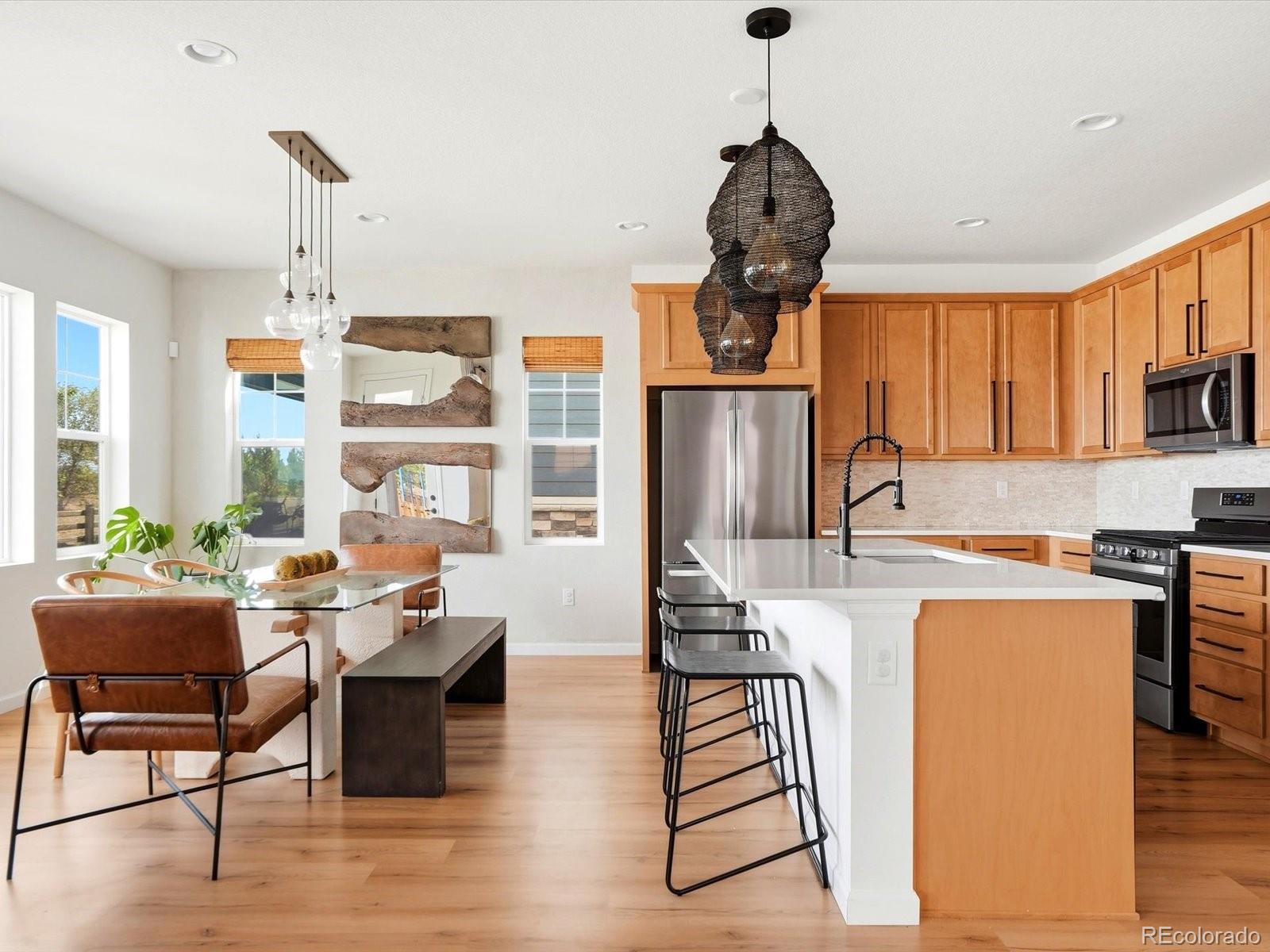 MLS Image #13 for 192 n patsburg street,aurora, Colorado